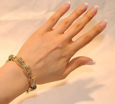 12 Carat Vintage Diamond Bracelet in Yellow Gold - $30K VALUE