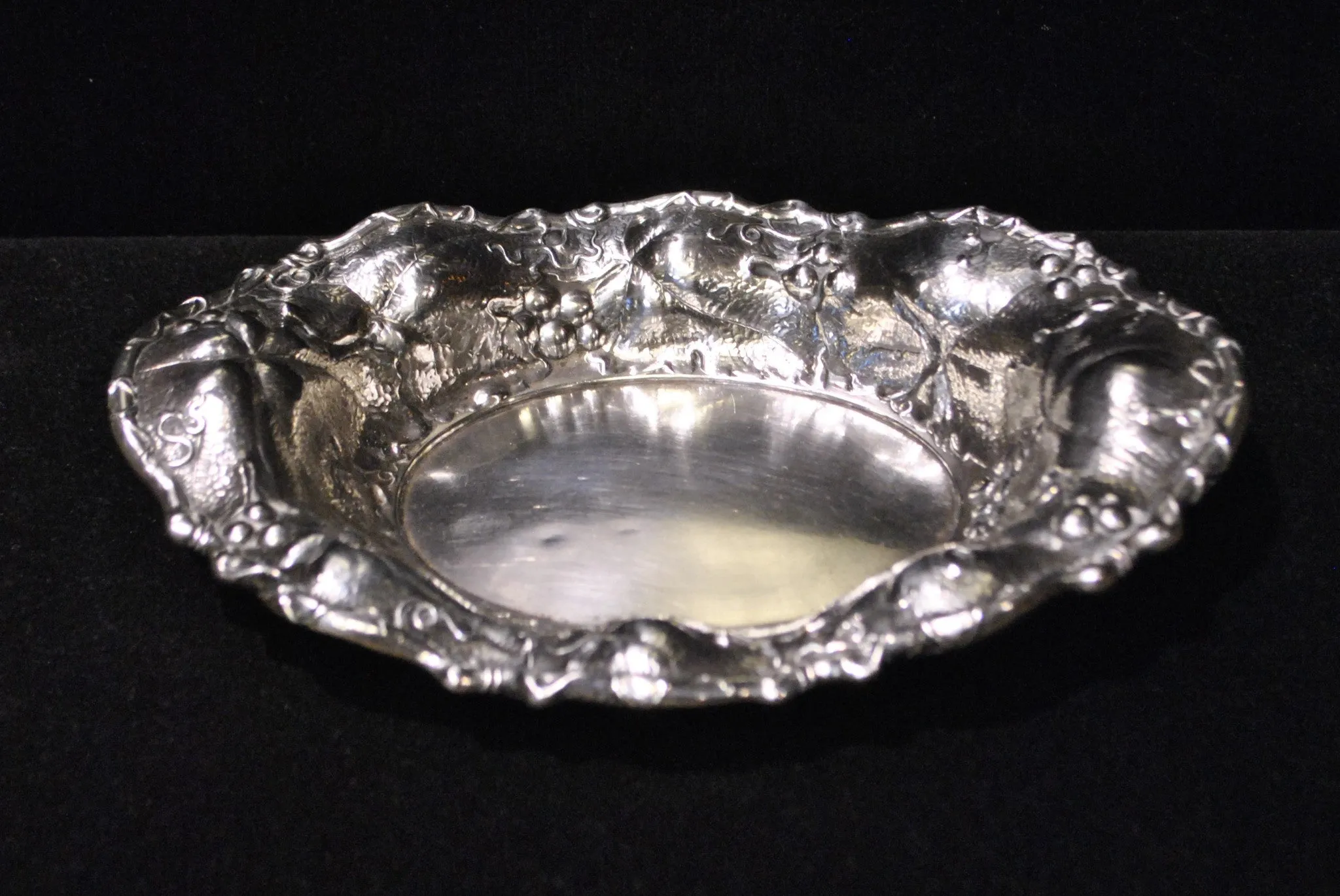 1906 Antique Small Serving Dish, Sterling Silver, Vine Filigree, Whiting Manufacturing Co - $4K VALUE*