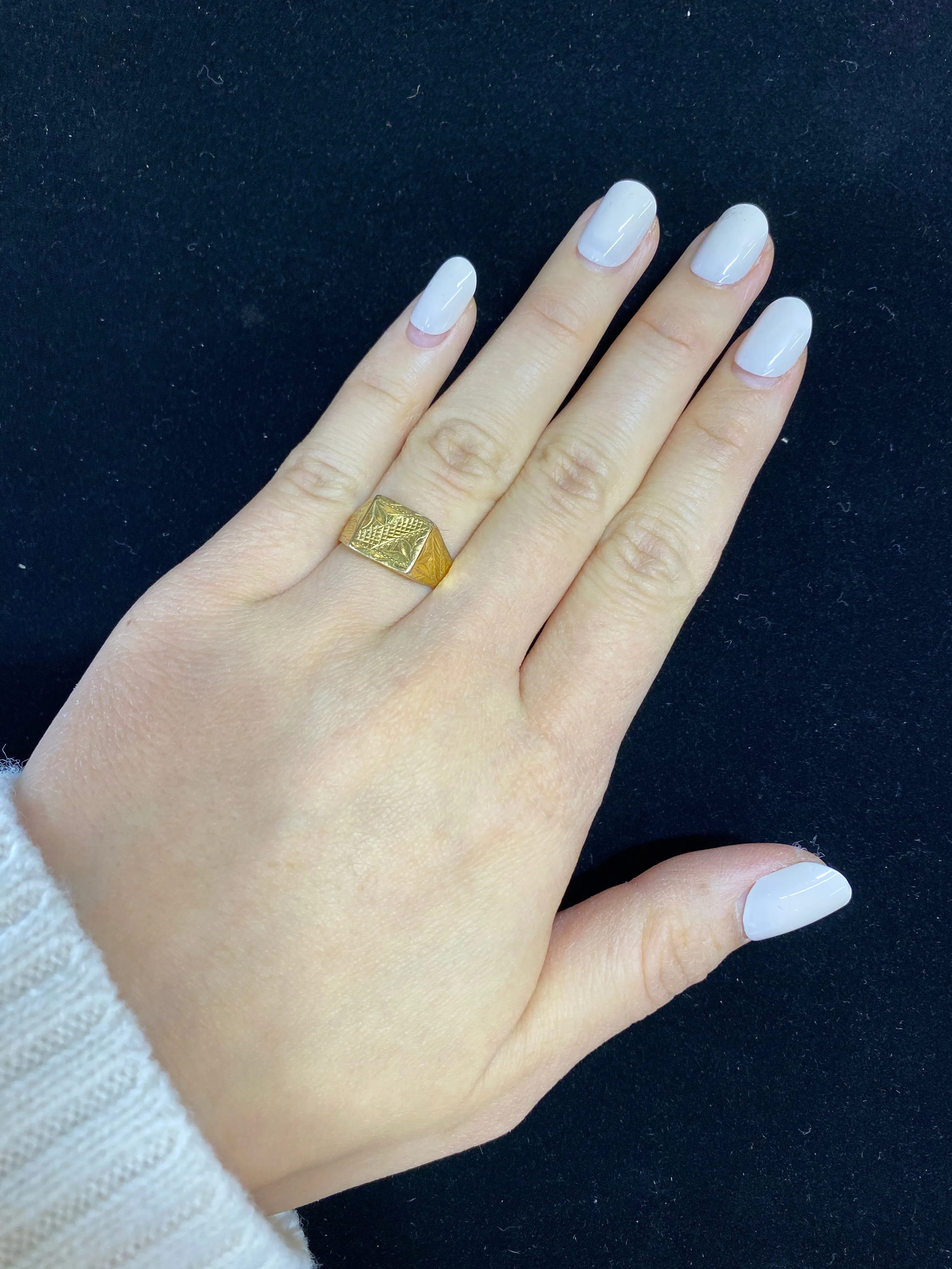 1920’s Antique Design 18K Yellow Gold Signet Ring - $1.5K Appraisal Value w/CoA}