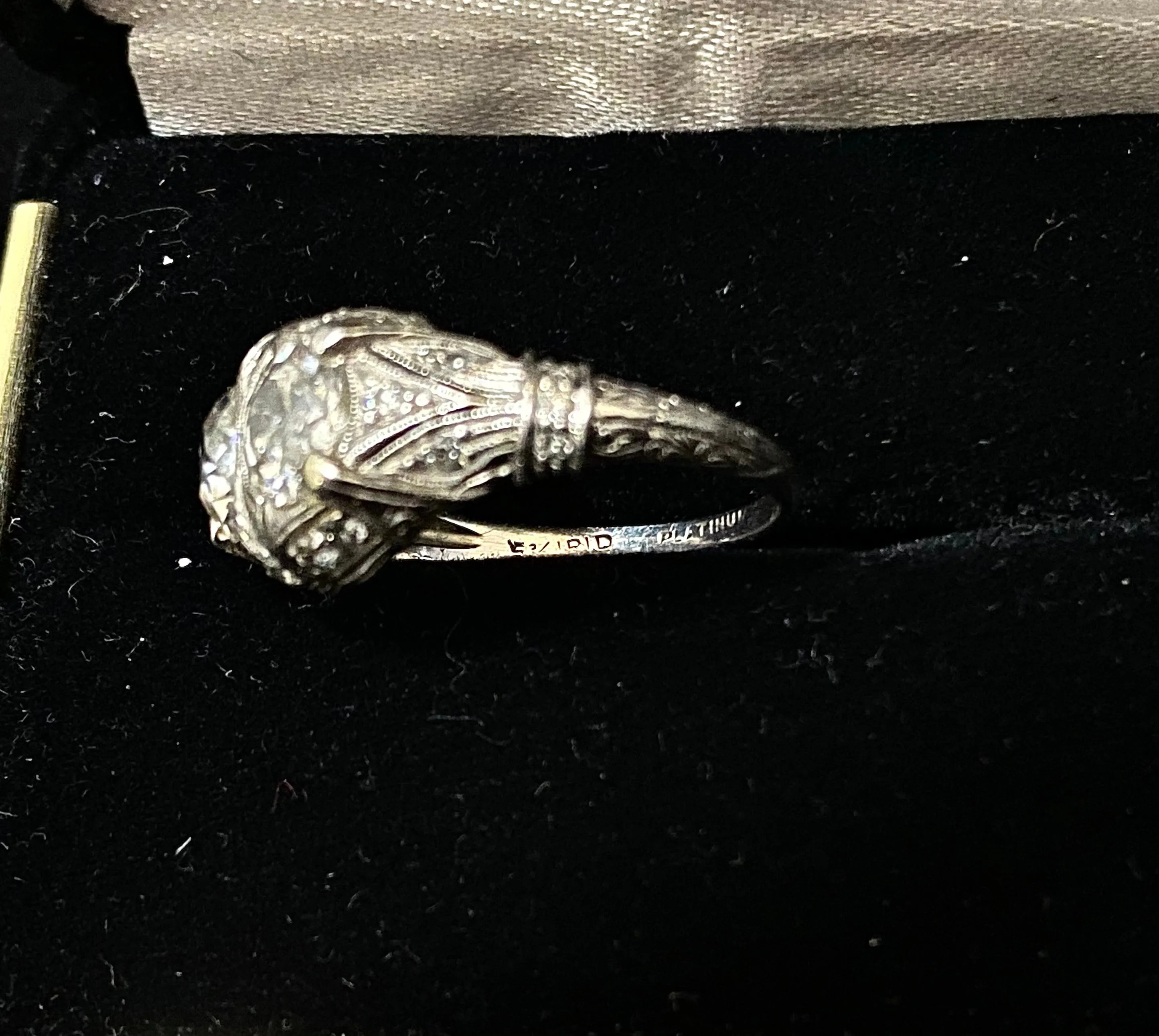 1920's Antique Filigree Design Platinum & Old Mine-cut Diamond Ring - $40K Appraisal Value w/ CoA! }