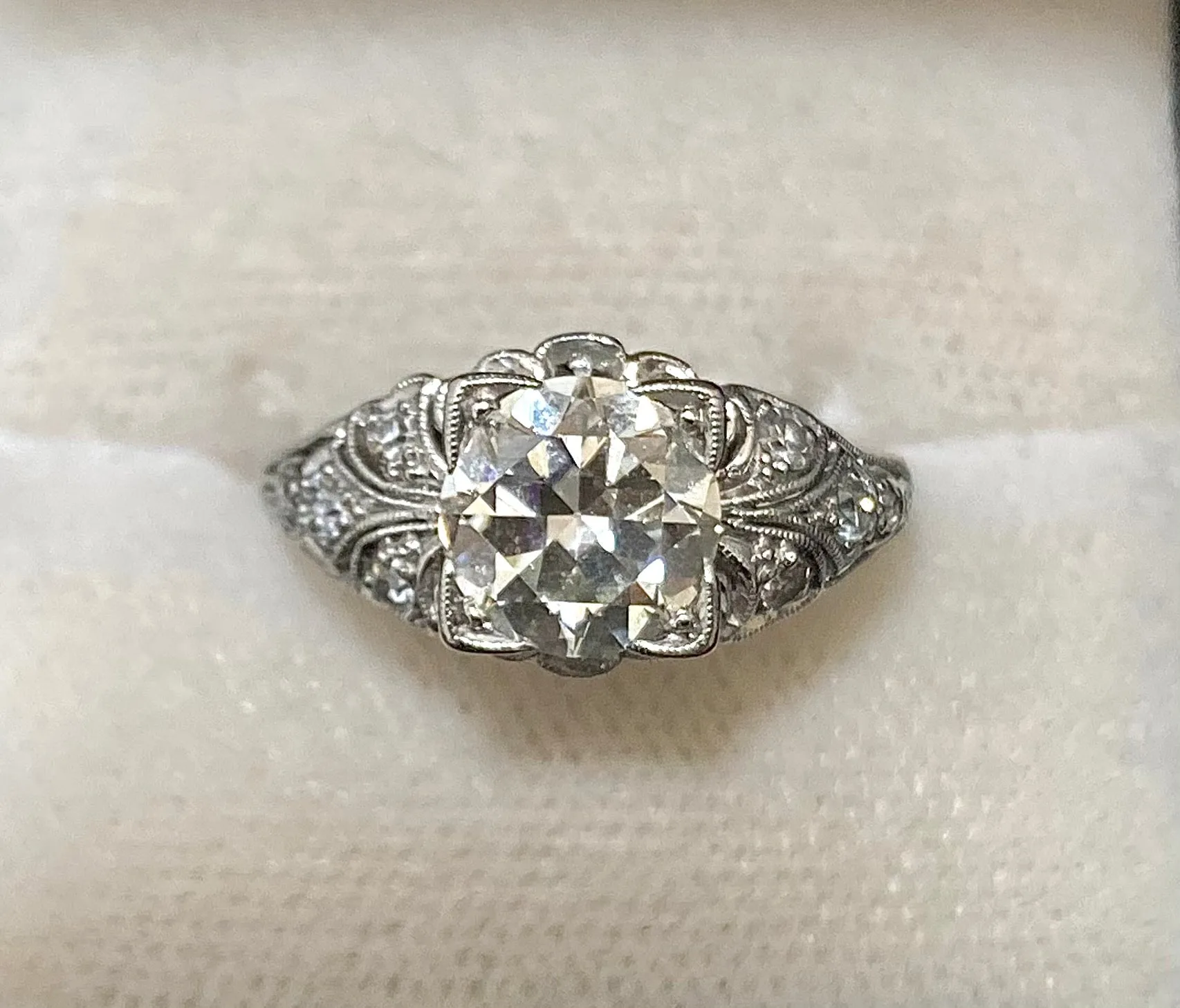 1920s Antique Platinum 9-Diamond Filigree Ring - $40K Appraisal Value w/CoA}