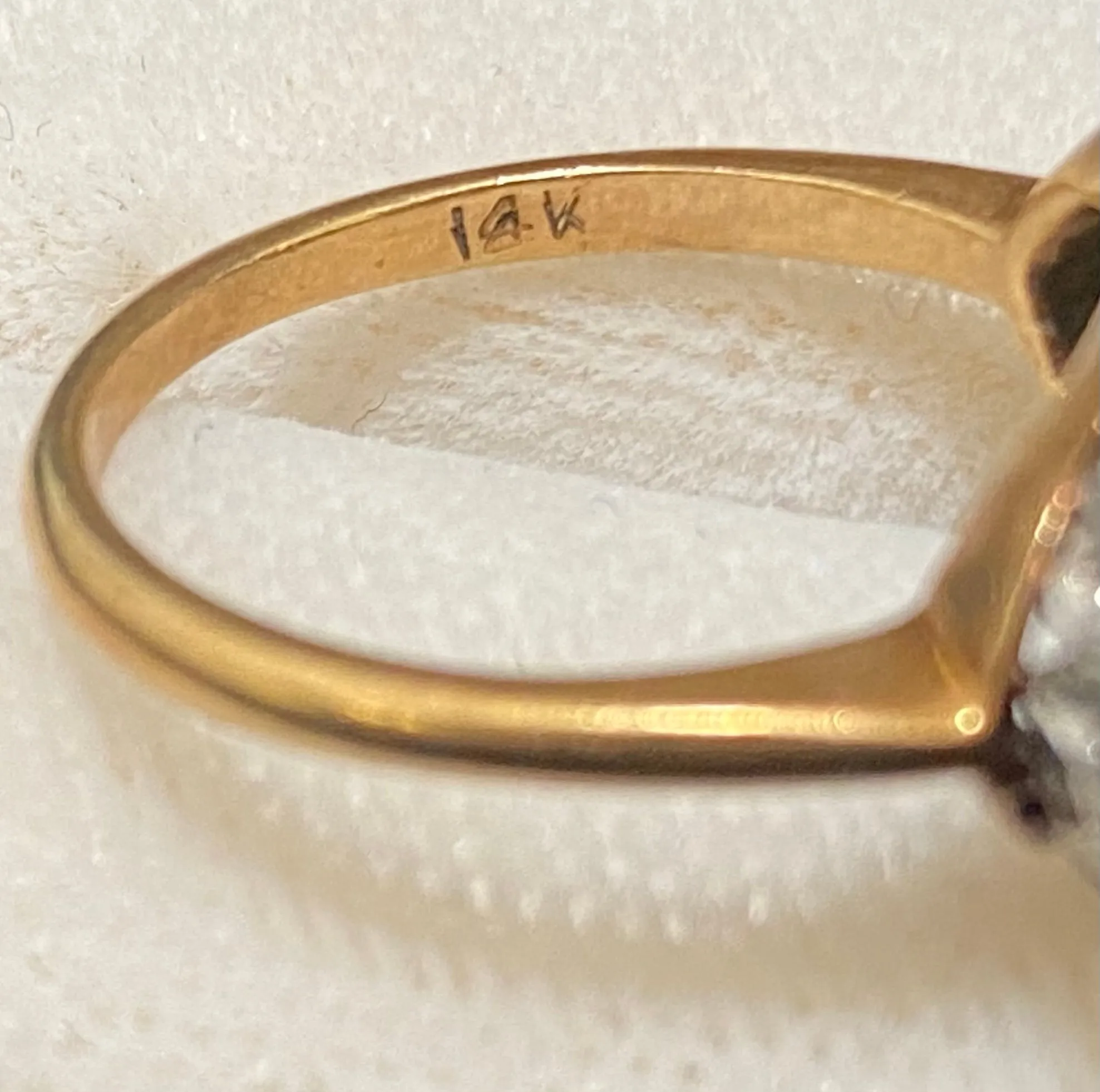 1920s Antique Solid Rose Gold/Platinum Ring with 18-Old Mine Diamonds - $10K Appraisal Value w/CoA}