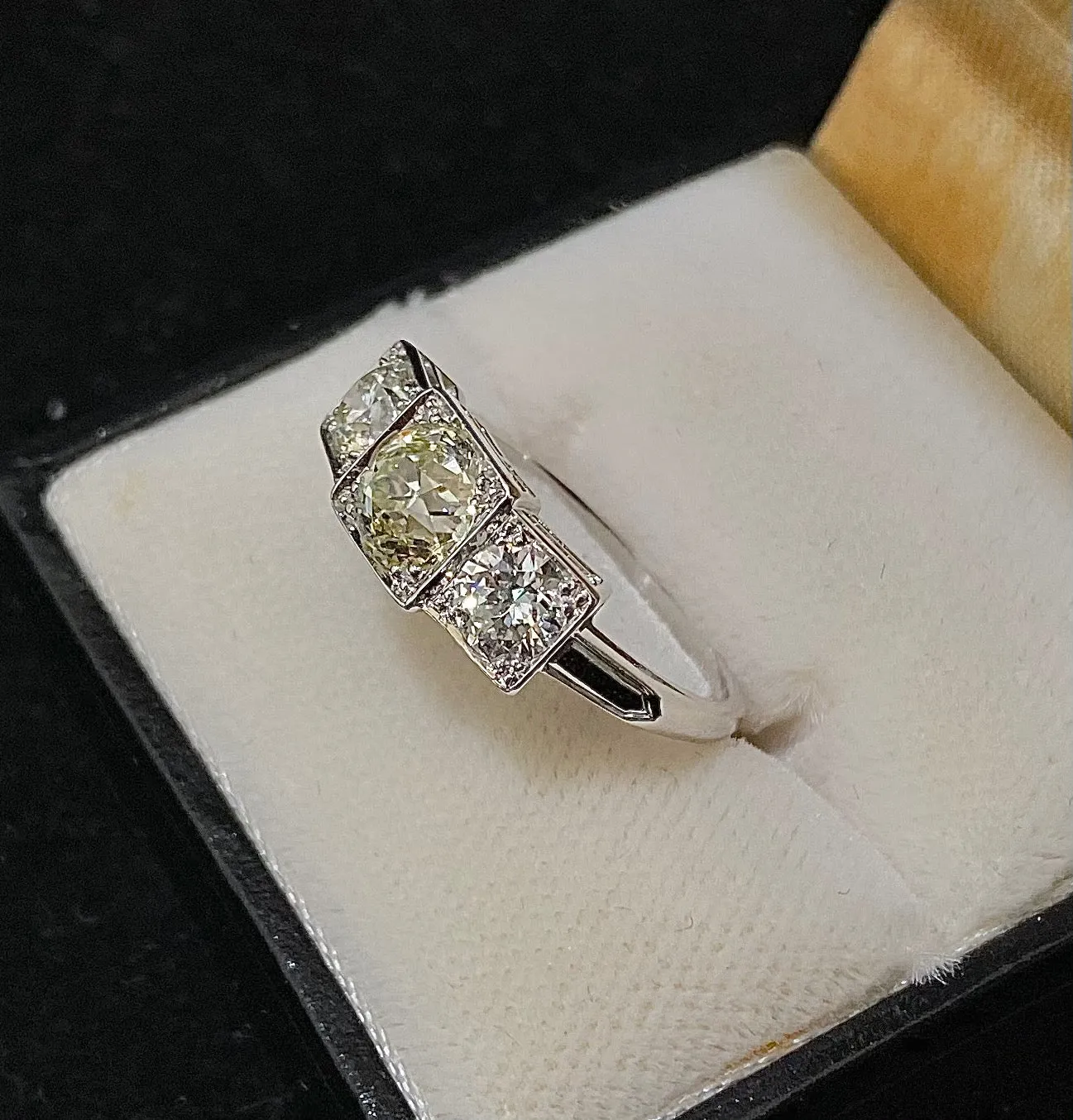 1920's Design Filigree Platinum 3-stone Diamond Engagement Ring - $25K Appraisal Value w/CoA}
