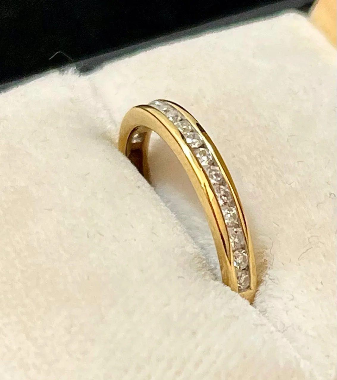 1920s European Design 18KYG Channel setting Diamond Band Ring - $4K APR Value w/CoA!