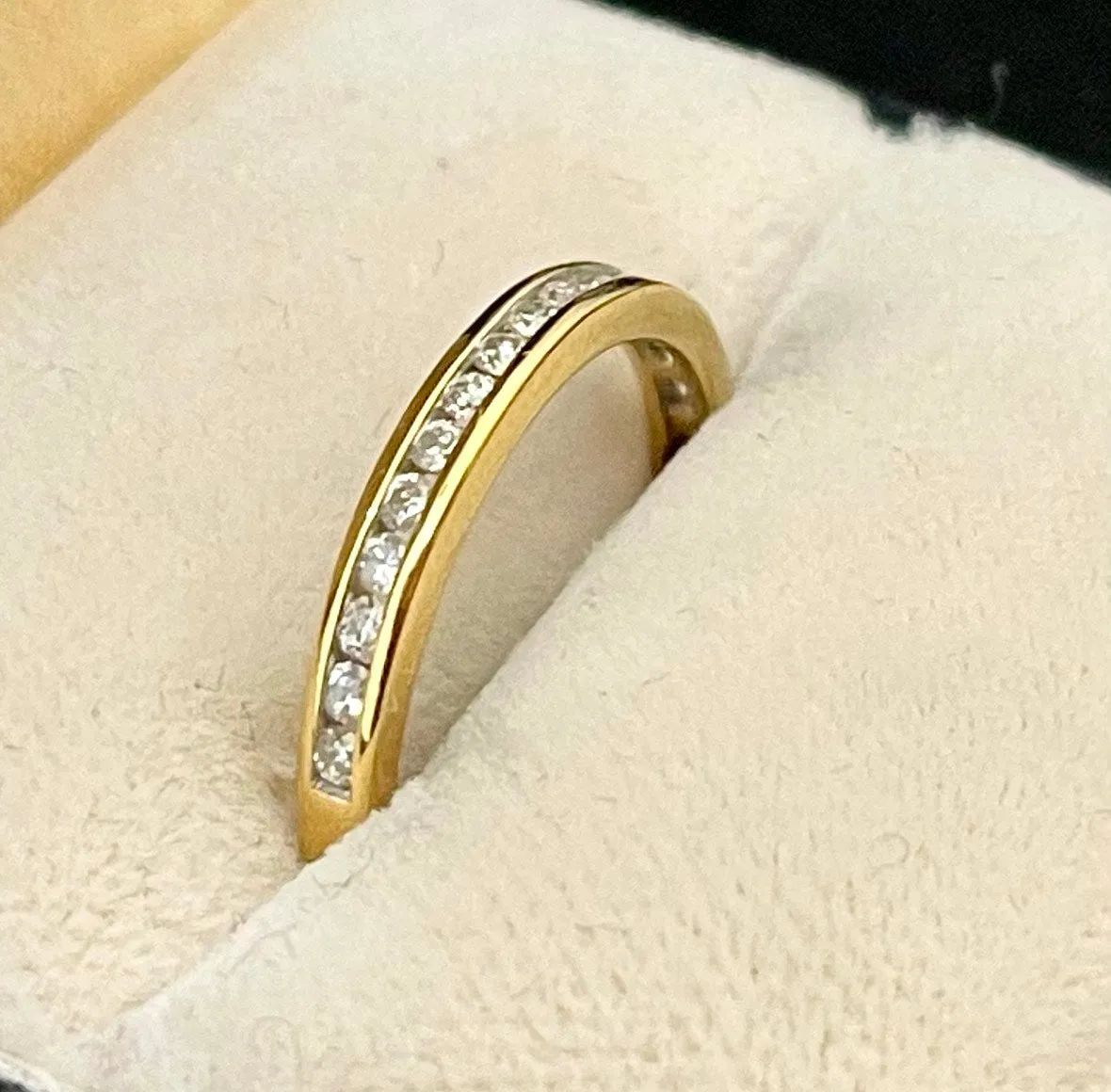 1920s European Design 18KYG Channel setting Diamond Band Ring - $4K APR Value w/CoA!