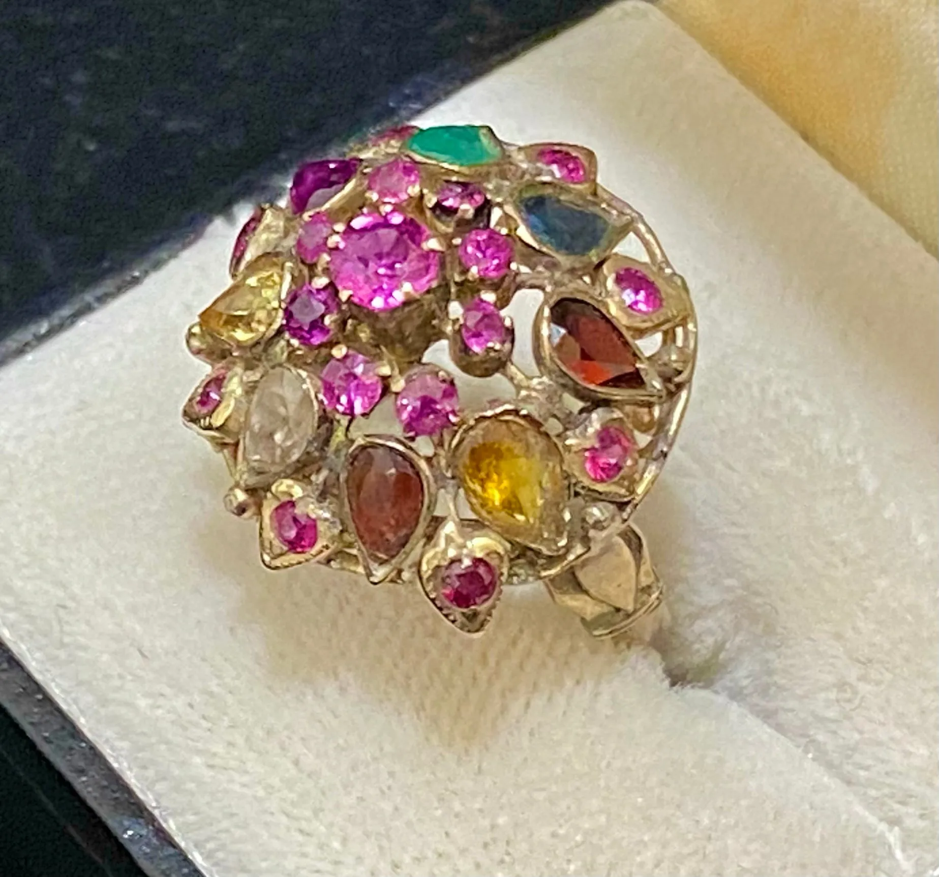 1930's Antique Designer Solid Yellow Gold 5-Carats Multi-Gemstone Ring - $10K Appraisal Value w/CoA}