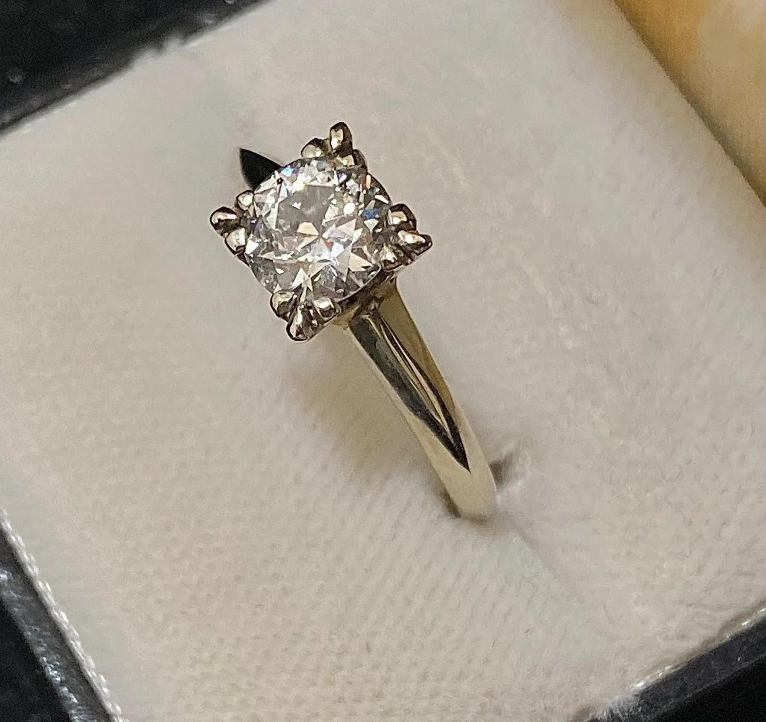 1930's Antique SWG Old Mine Diamond Ring - $20K Appraisal Value w/CoA}