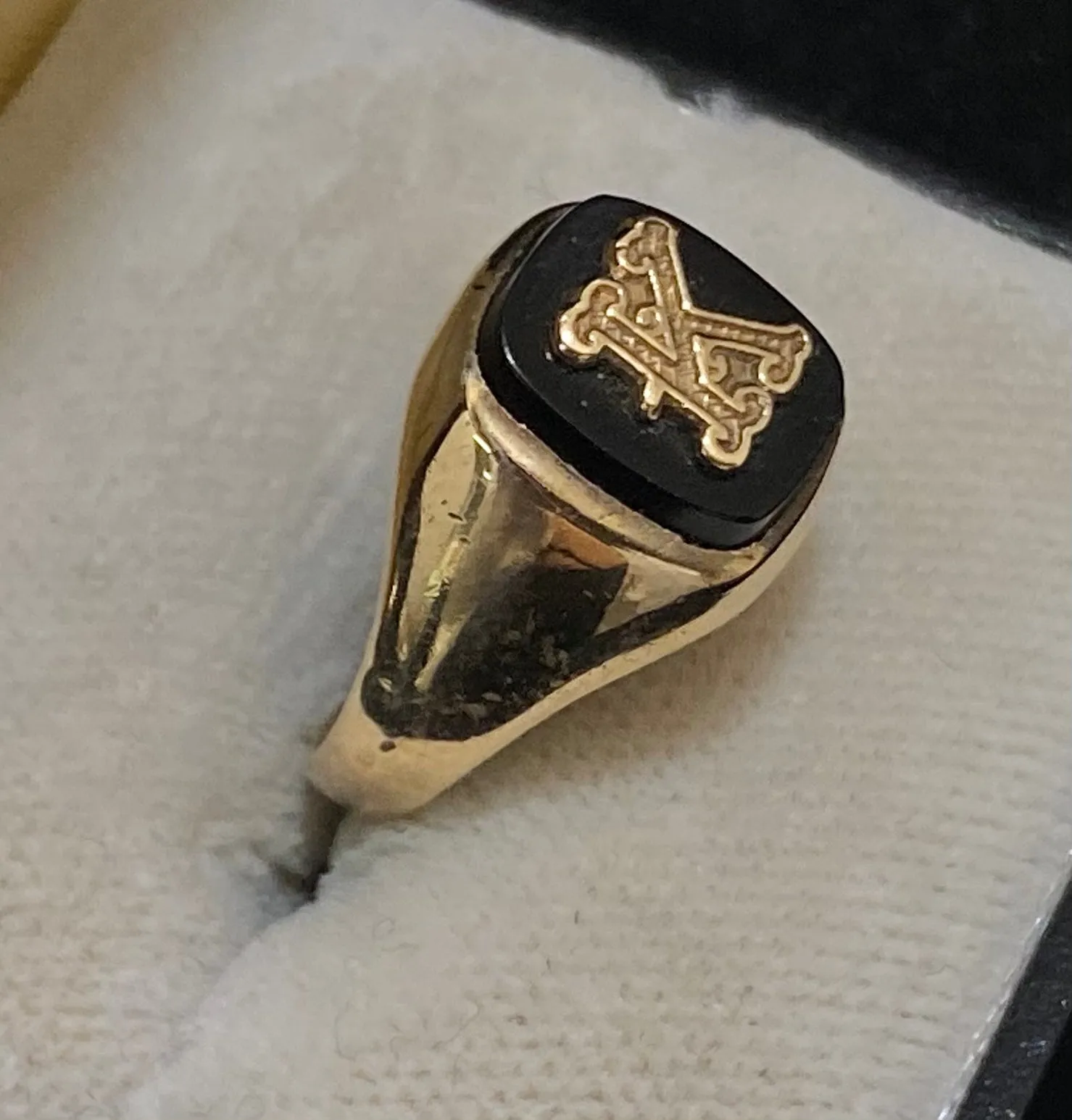 1940's Antique Design Solid Yellow Gold "K" Signet Ring - $4K Appraisal Value w/CoA}