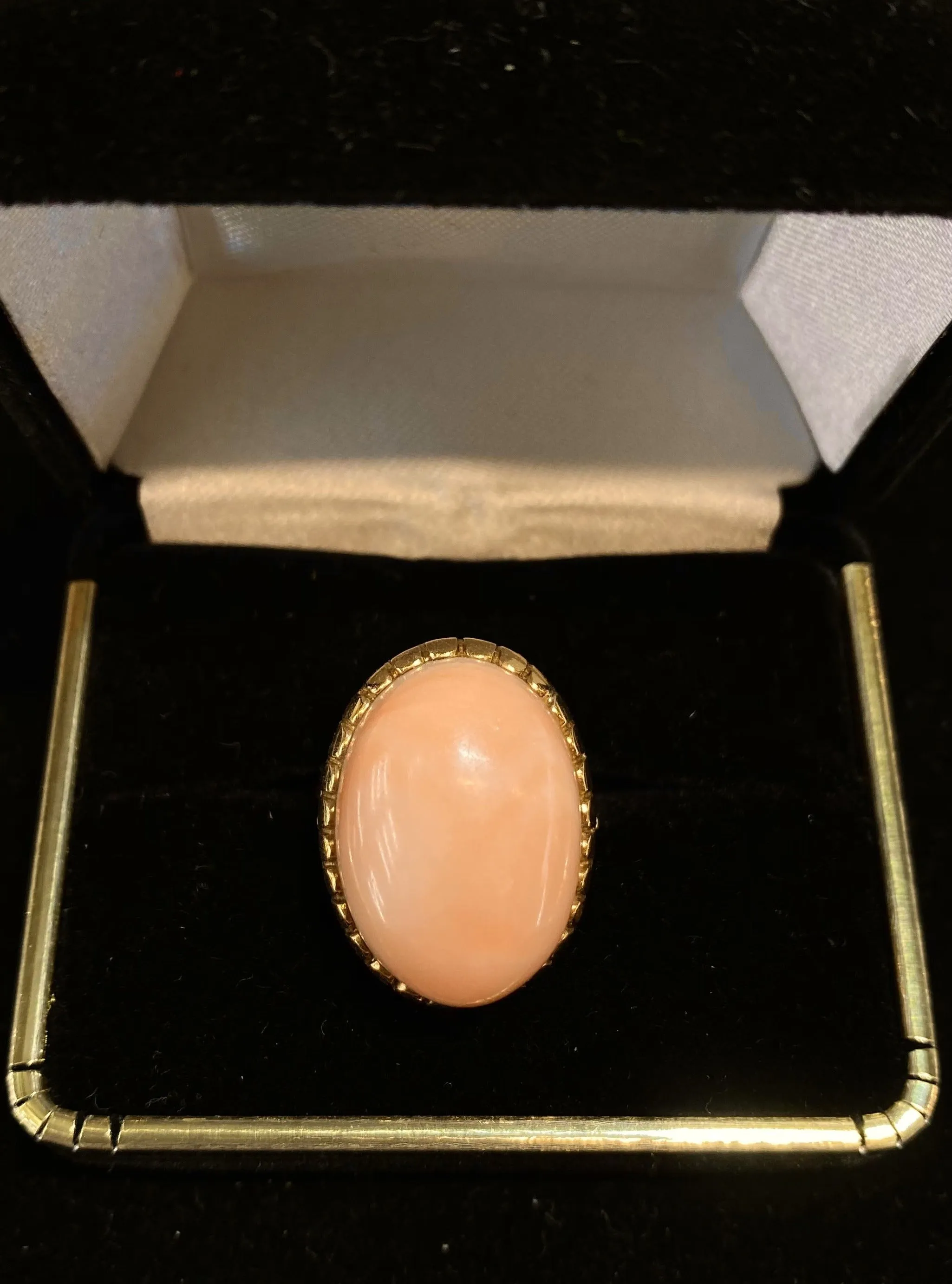 1940's Designer 30 cts Cabochon Pink Coral Solid Yellow Gold Ring $7K APR w/CoA}
