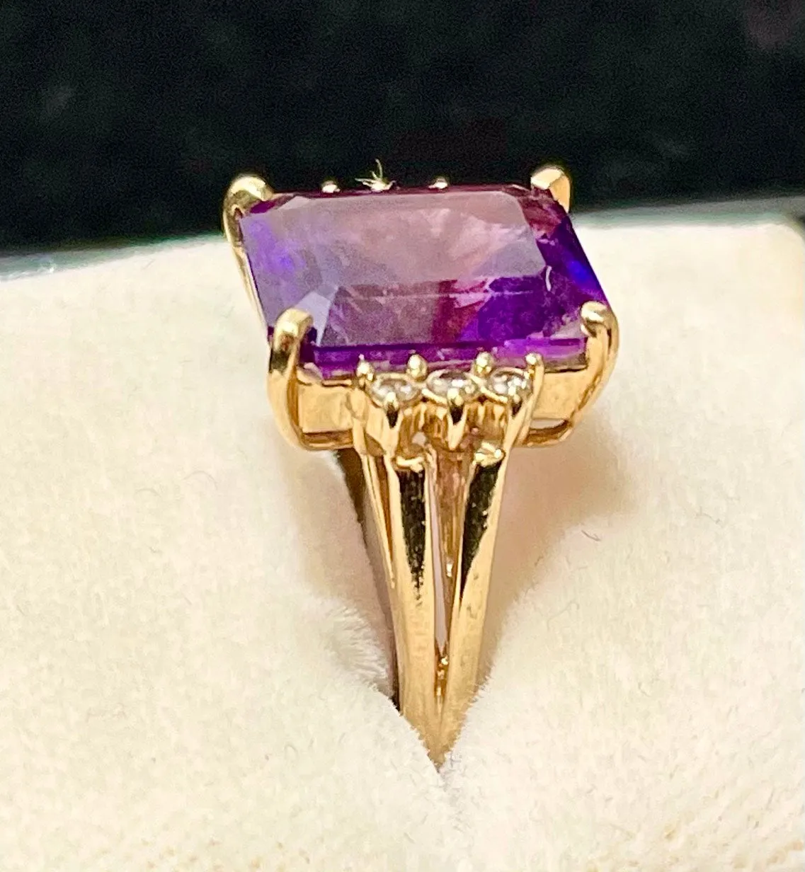 1940s Designer SYG with Amethyst & Diamonds Ring - $5K Appraisal Value w/CoA!