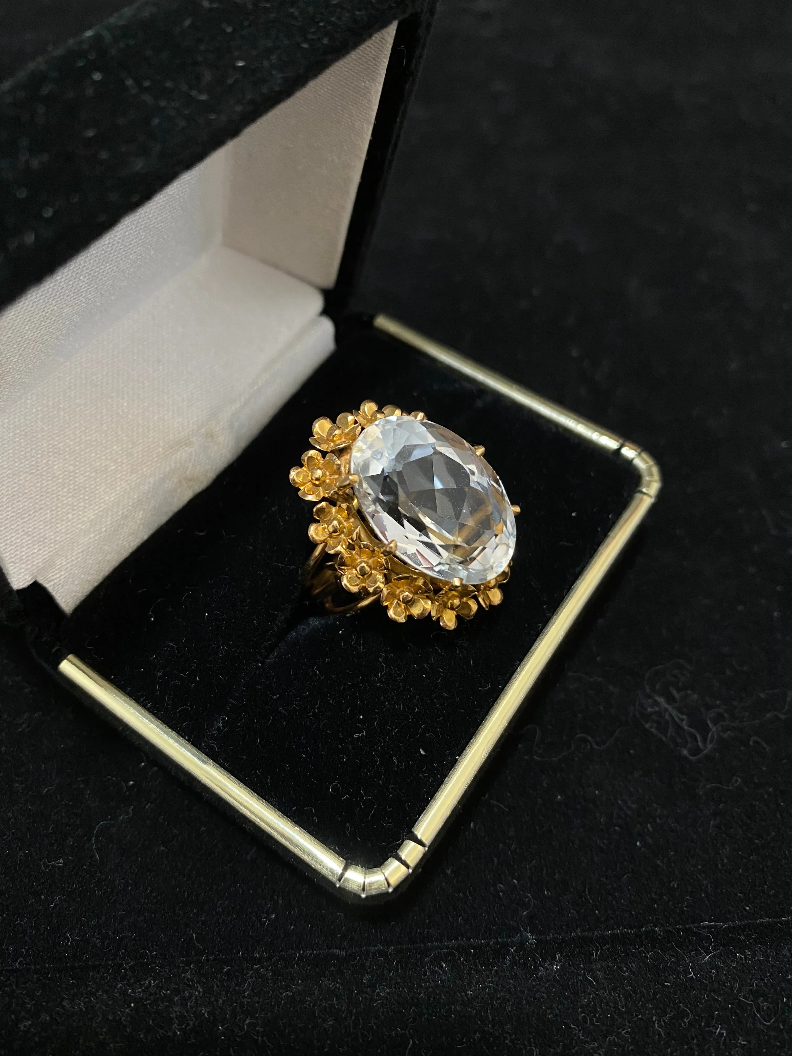 1950's Designer 18KYG 40 Ct. Rock Crystal Ring - $5K Appraisal Value w/ CoA }