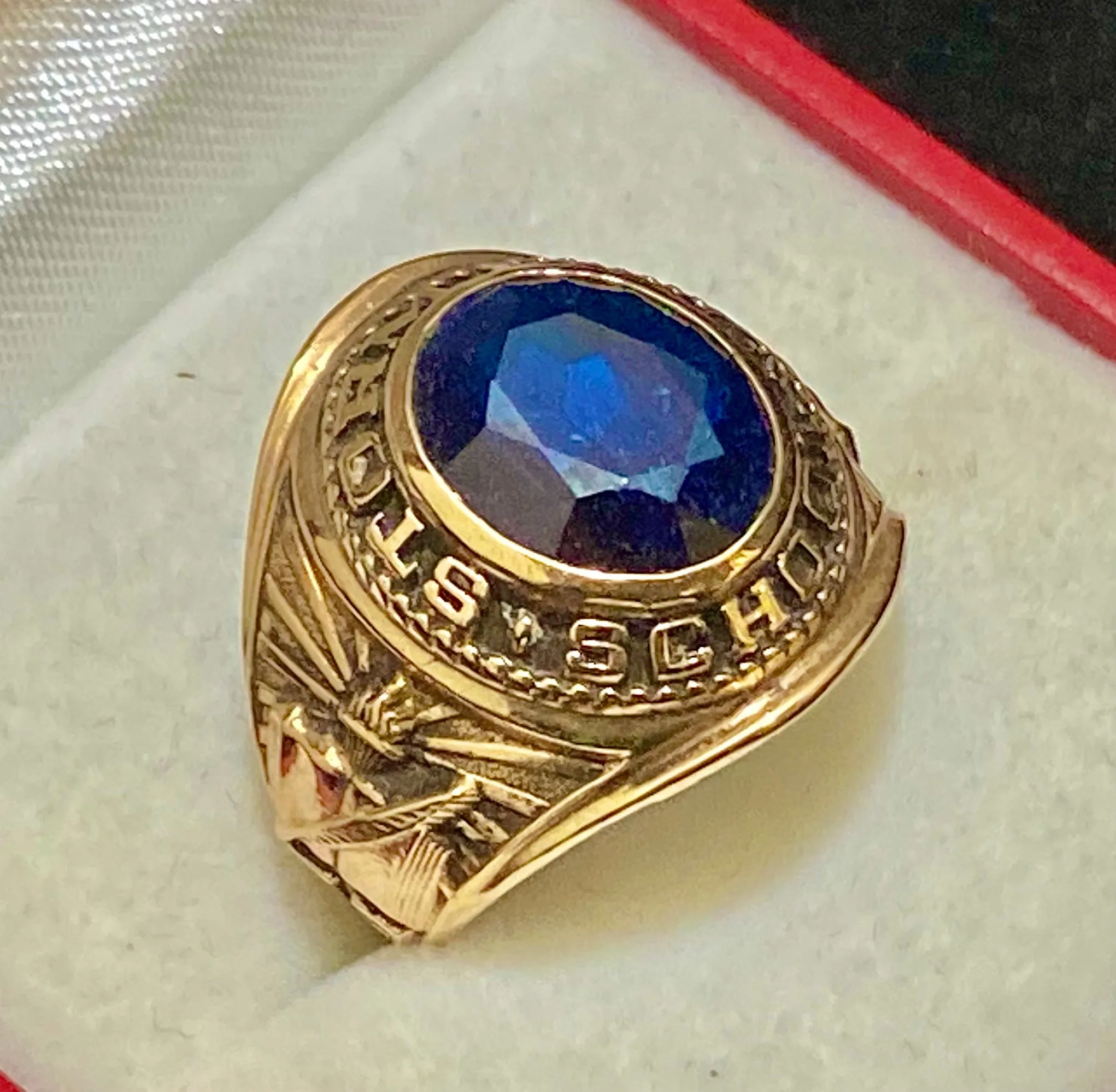 1974 Storm King School Class Ring in Solid Yellow Gold - $6K Appraisal Value w/CoA}