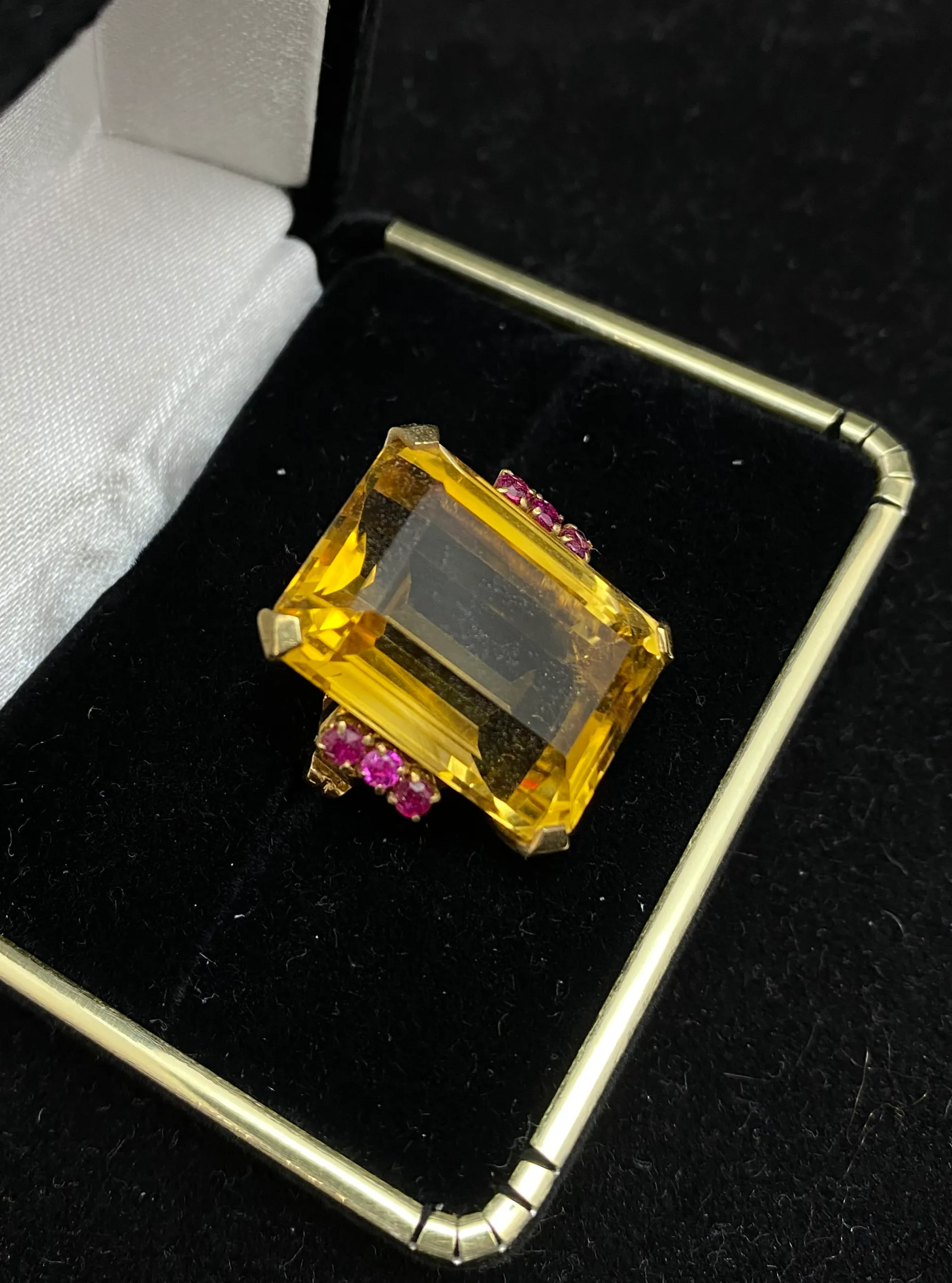 20 ct. Citrine & 6-Ruby Unique Designer Solid Yellow Gold Ring - $6K APR w/CoA!!