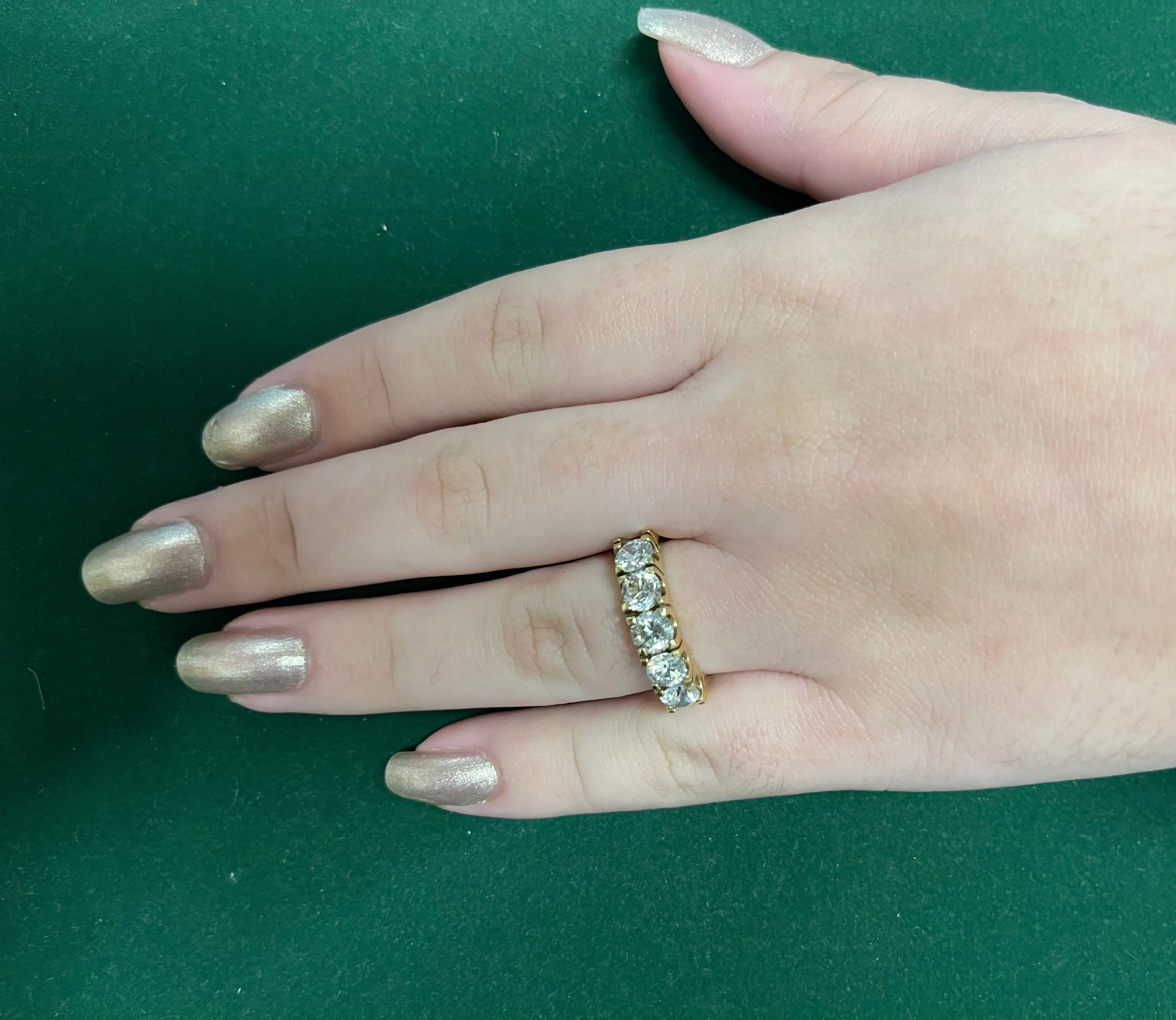 3.25 CT  DIAMOND DVS QUALITY 18K YELLOW GOLD UNIQUE RING- $40K APR VALUE w/ CoA!