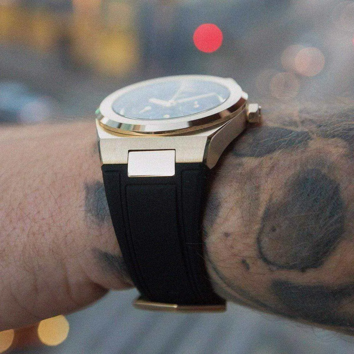 42MM Alpha Era® Gold w/ Rubber Strap
