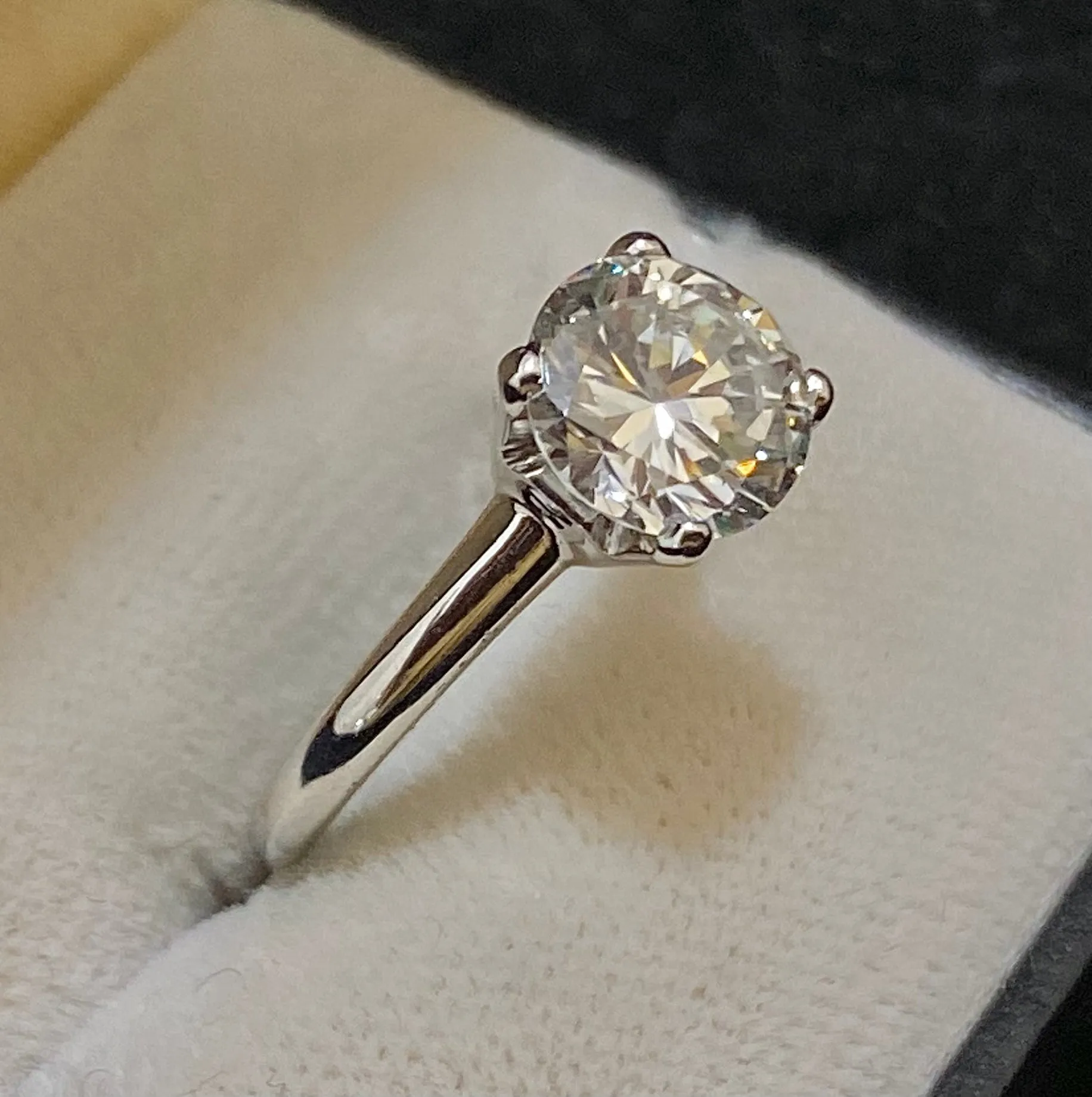 Amazing Platinum & Diamond Solitaire Engagement Ring - $80K Appraisal Value w/CoA}