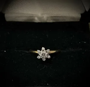 Amazing Solid Yellow Gold 6-Diamond Ring - $6K Appraisal Value w/ CoA! }