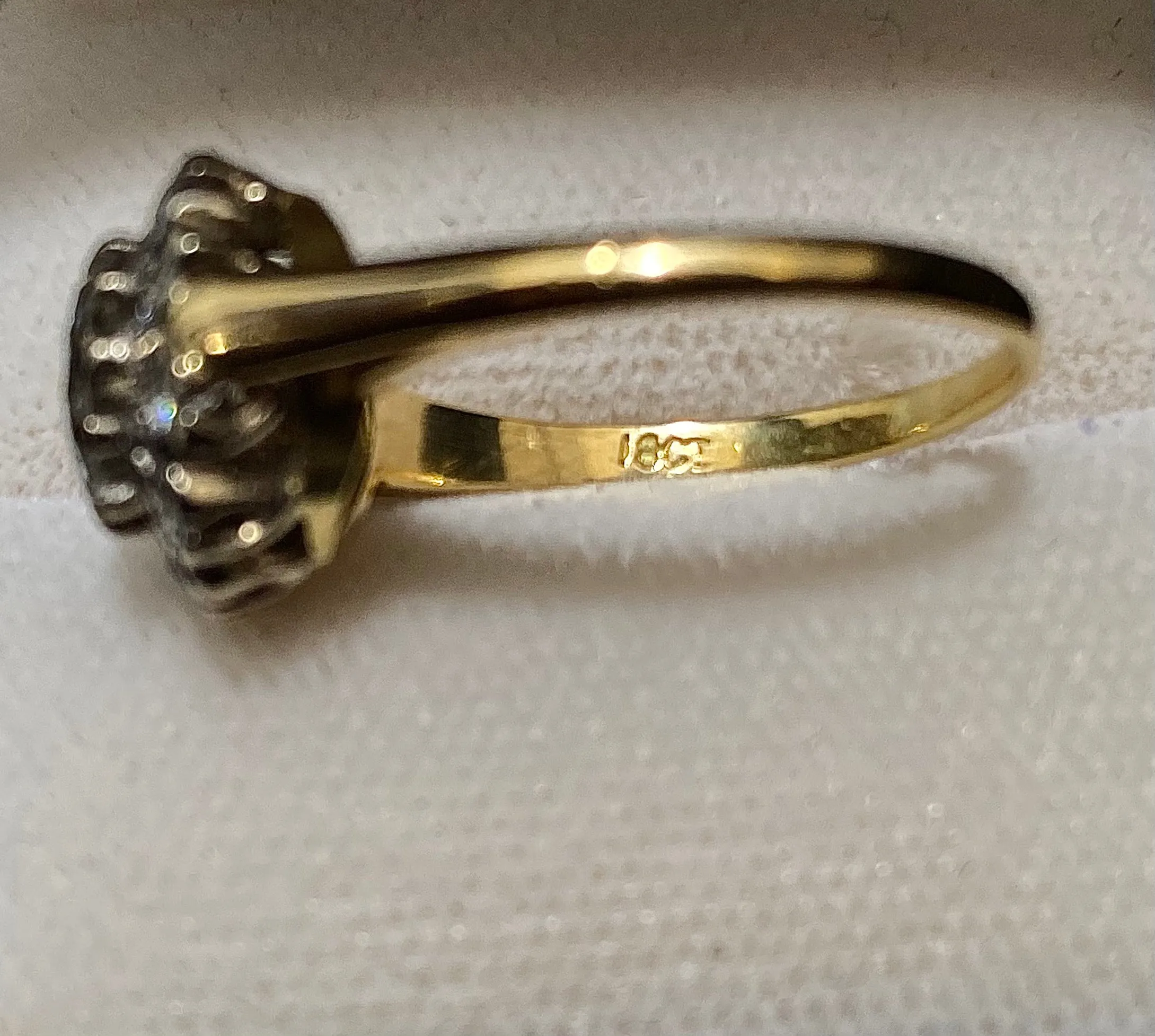 Antique 1920's Design 18K Yellow Gold with 13 Diamonds Ring - $20K Appraisal Value w/CoA}