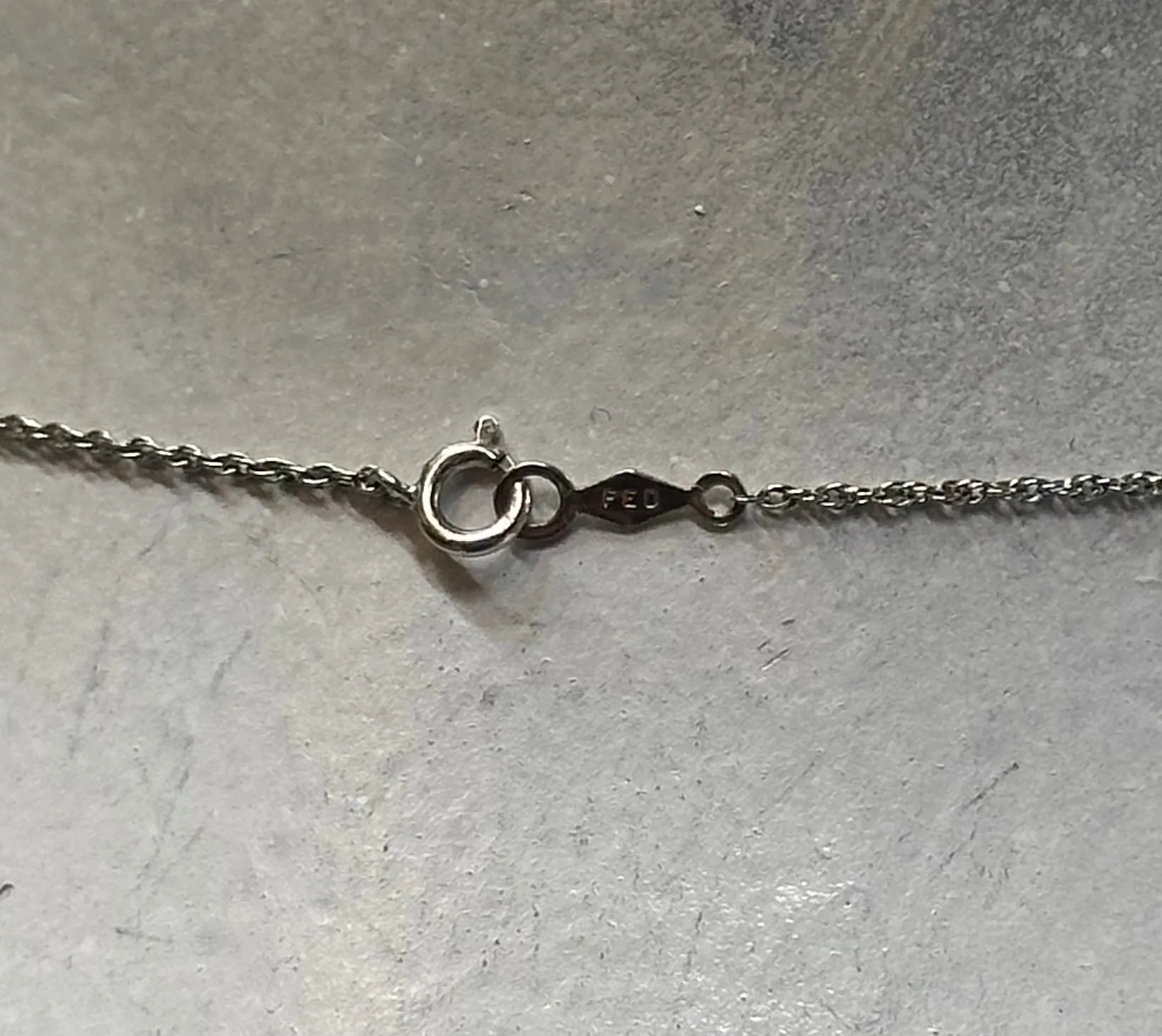 Antique Ladies 1.81 Cts Solid White Gold Pendants & Necklaces - $15k APR w/ CoA!