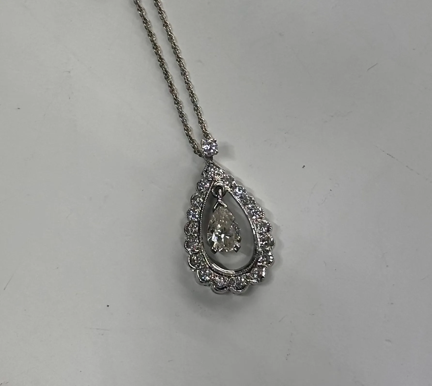 Antique Ladies 1.81 Cts Solid White Gold Pendants & Necklaces - $15k APR w/ CoA!