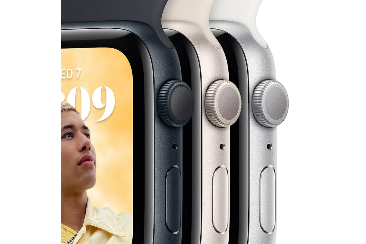 Apple Watch SE  | 40mm | Midnight  Aluminium Case  With Midnight Sport Band