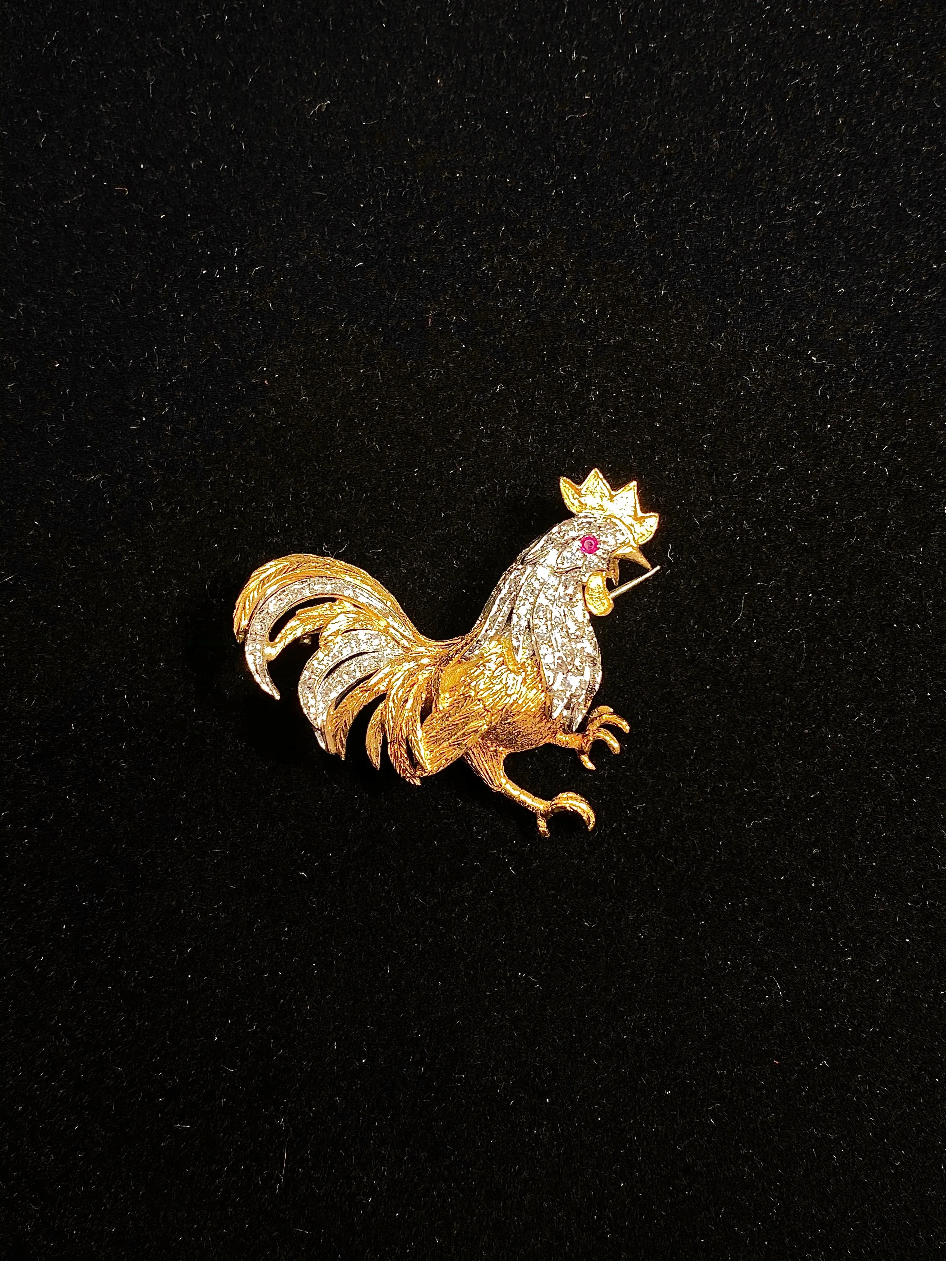Art Deco Style 18KYG Rooster Chicken 11 Diamond/Ruby Brooch/Pin w $20K COA !!!}