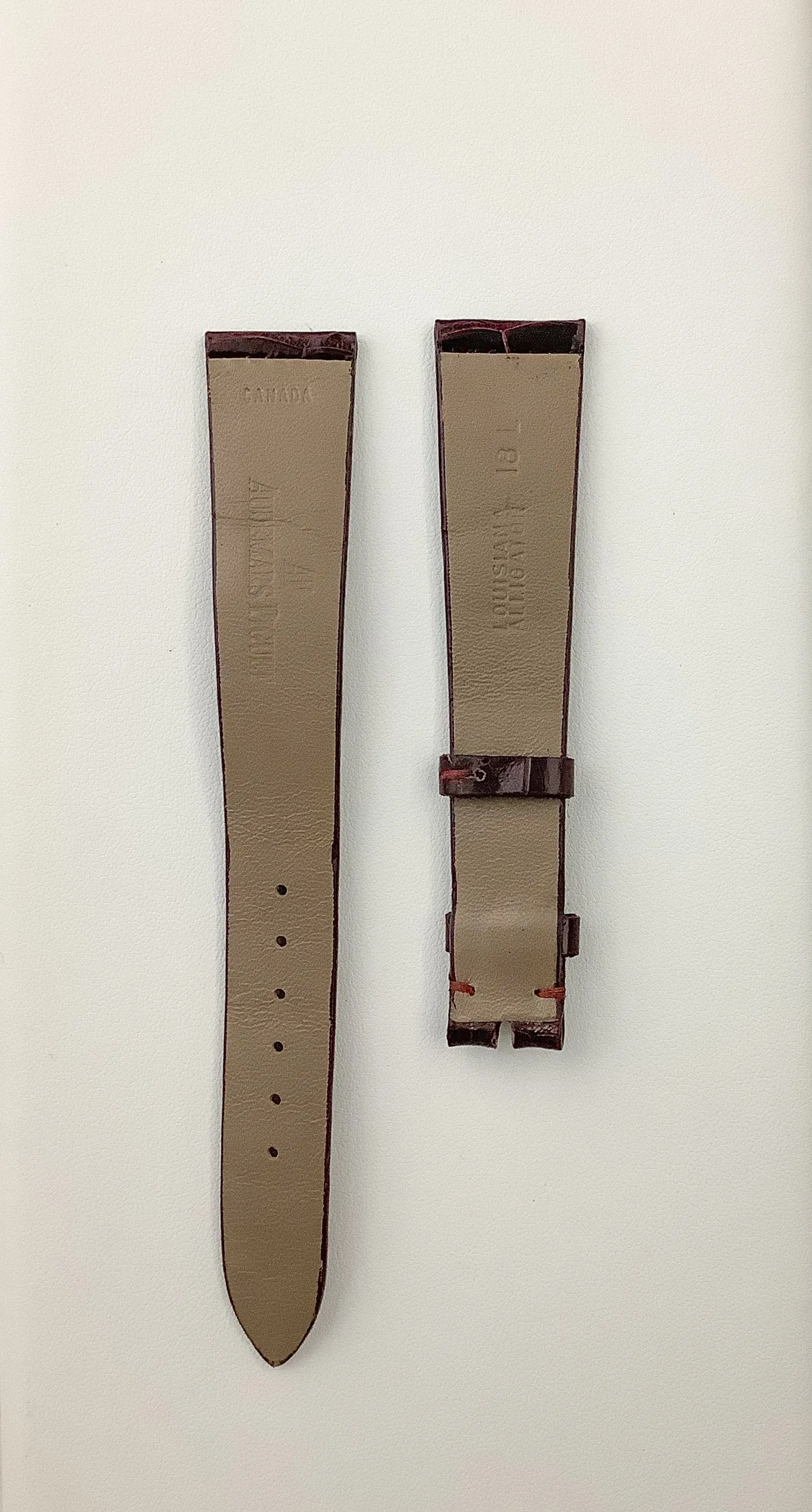 AUDEMARS PIGUET Maroon Crocodile Leather Watch Strap - $650 APR VALUE w/ CoA! ✓