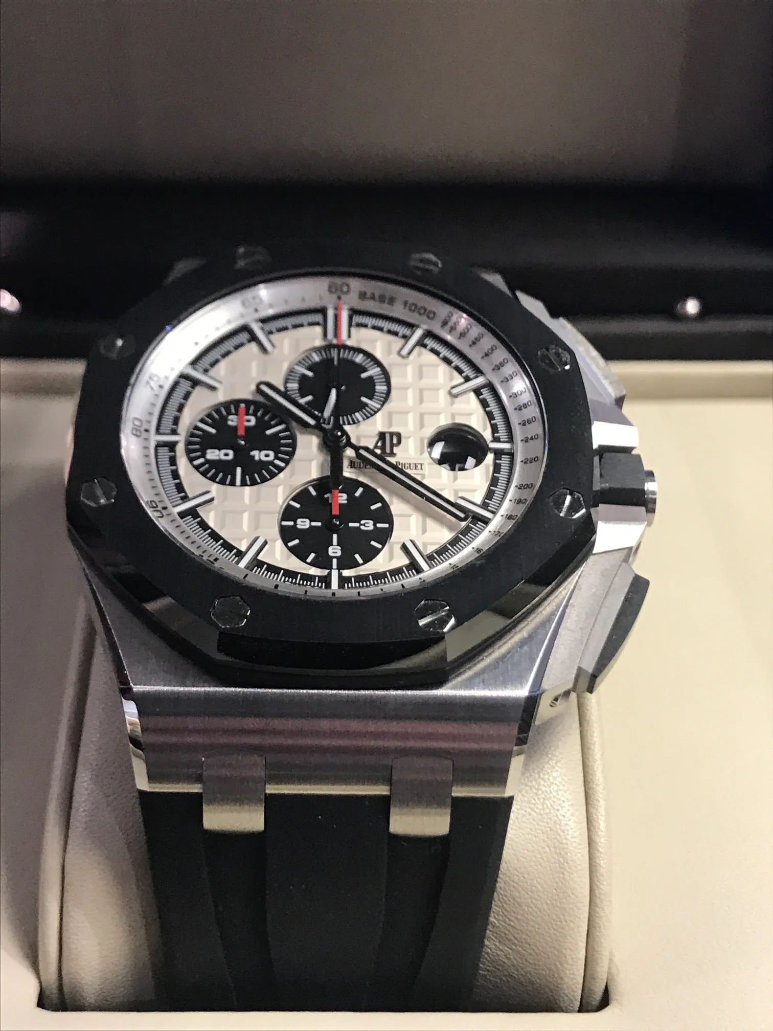AUDEMARS PIGUET Royal Oak Offshore Chronograph SS/Ceramic w/ Original Box & Papers! - $40K VALUE!