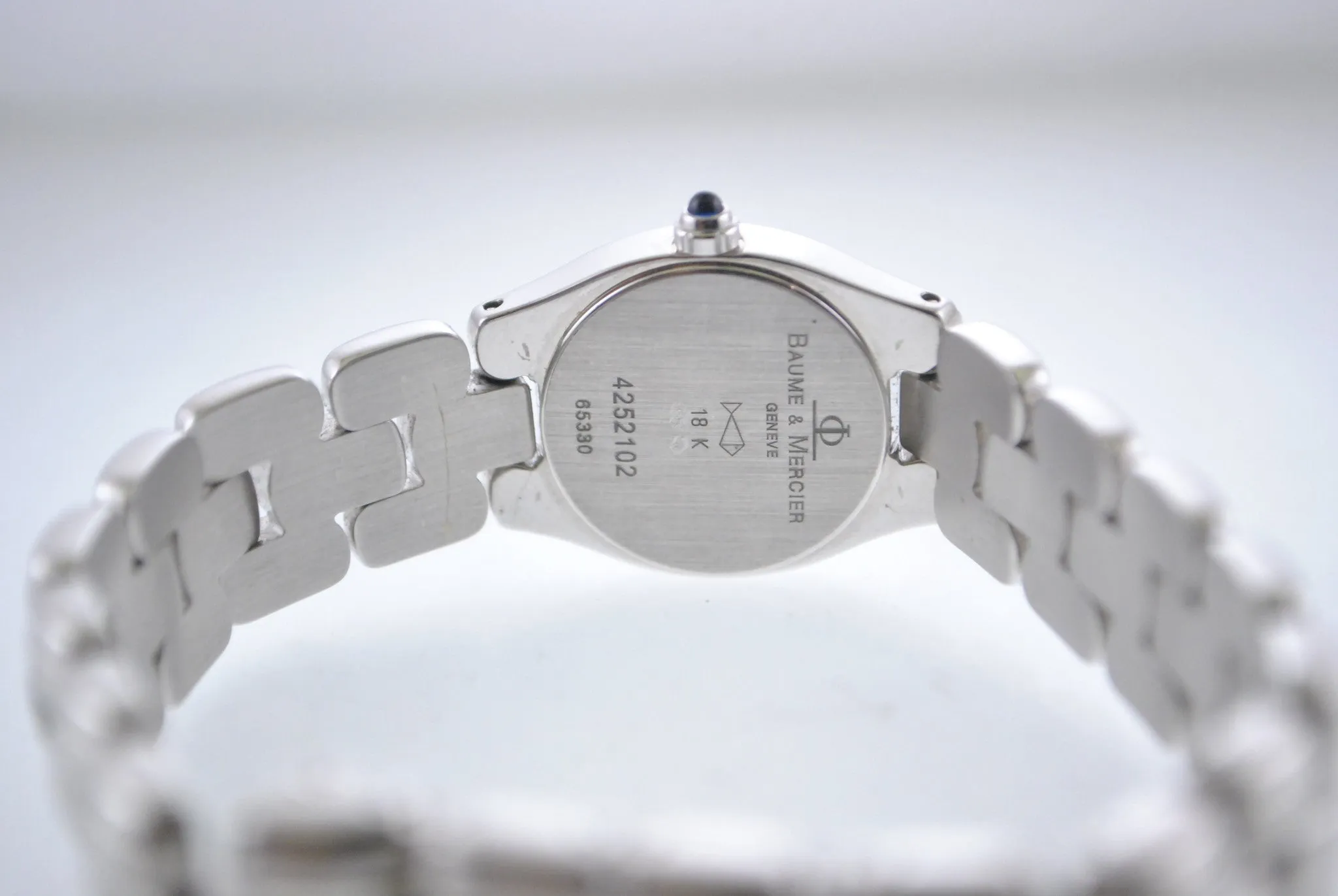 Baume & Mercier Lady's Wristwatch in 18K White Gold with Diamonds & Mother of Pearl Dial - $18K VALUE