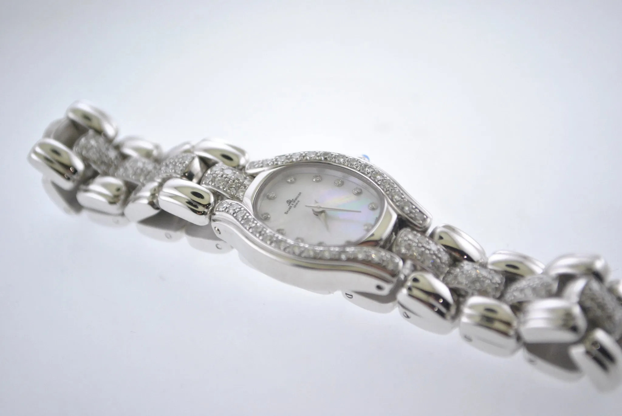 Baume & Mercier Lady's Wristwatch in 18K White Gold with Diamonds & Mother of Pearl Dial - $18K VALUE