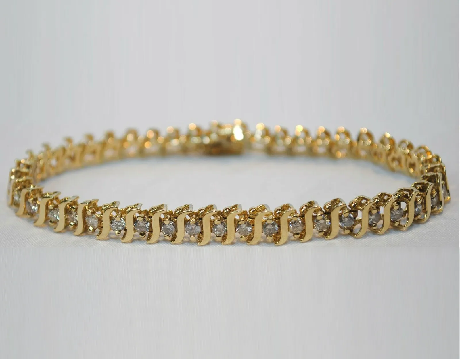BEAUTIFUL Designer Diamond Tennis Bracelet Yellow Gold w/ 43 Diamonds & 2.50 Carats!  - $5K Appraisal Value! ✓