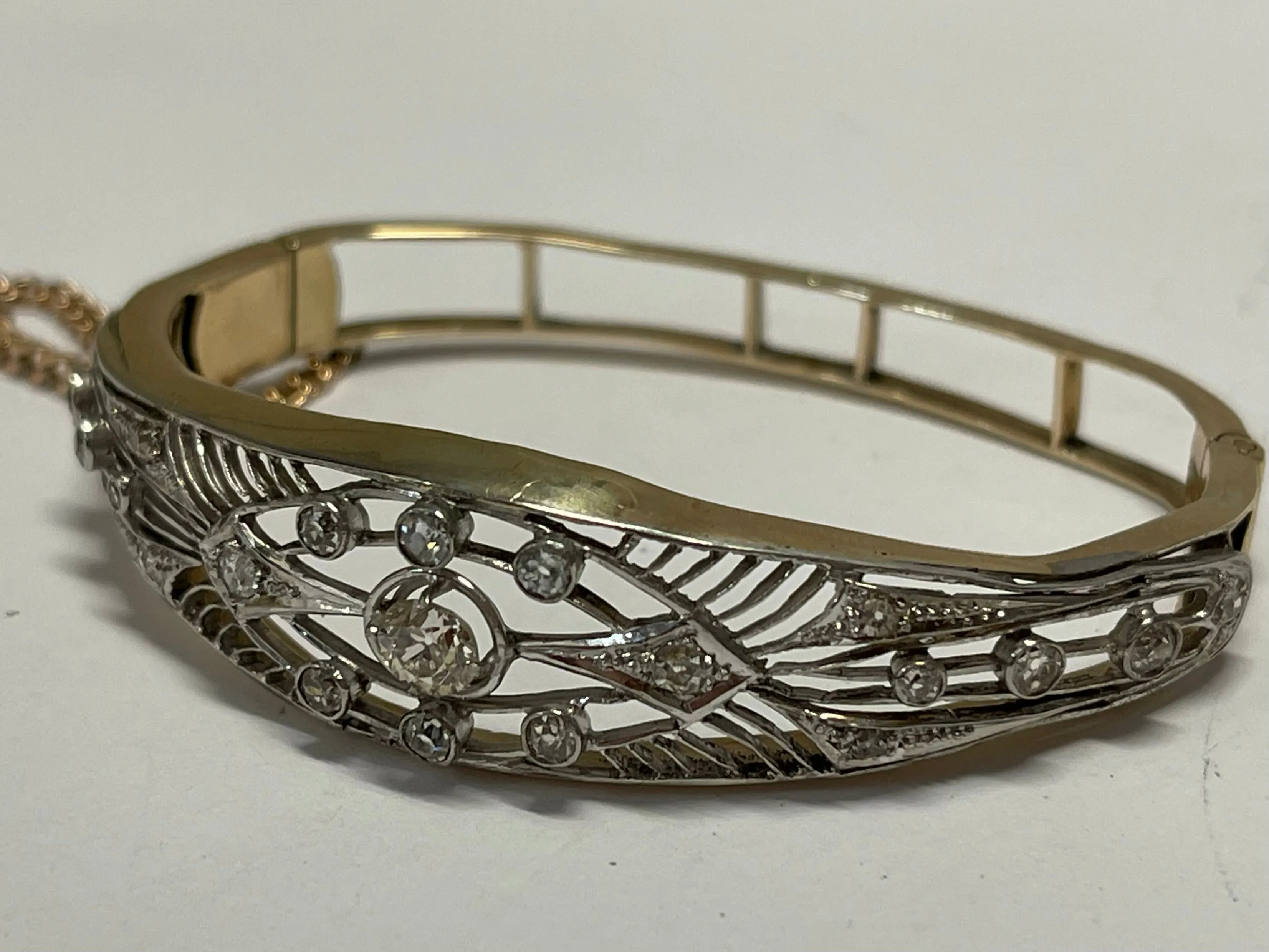 Bracelet Victorian Style C. 1900s Solid Gold & Diamonds Piece - $13K APR w/ CoA!