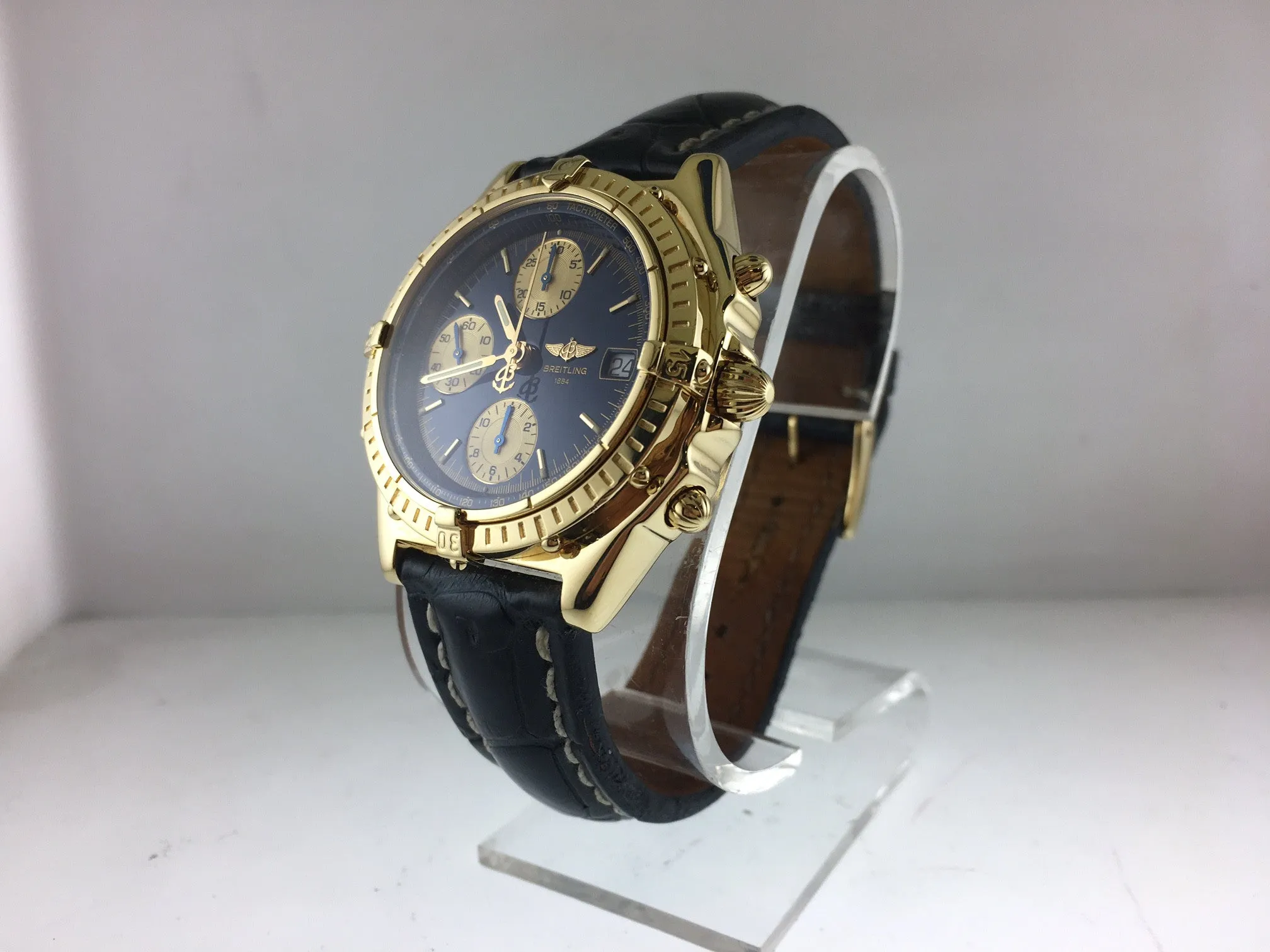 BREITLING LRG CHRONO SOLID 18K YG BRAND NEW CONDITION! ORIGINAL CROCODILE STRAP!