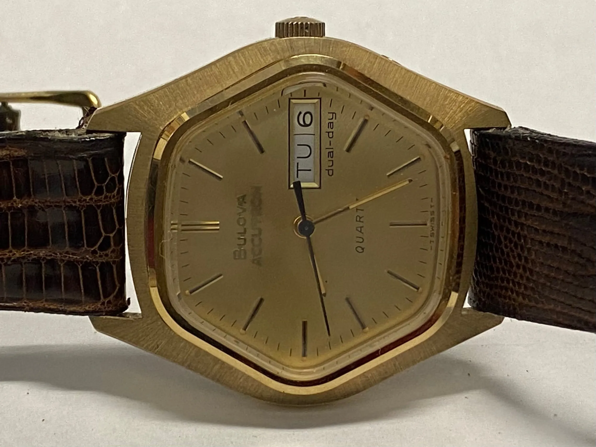 BULOVA Accutron Solid Gold Octagonal Case C.1960's Men's Watch- $10K APR w/ COA!