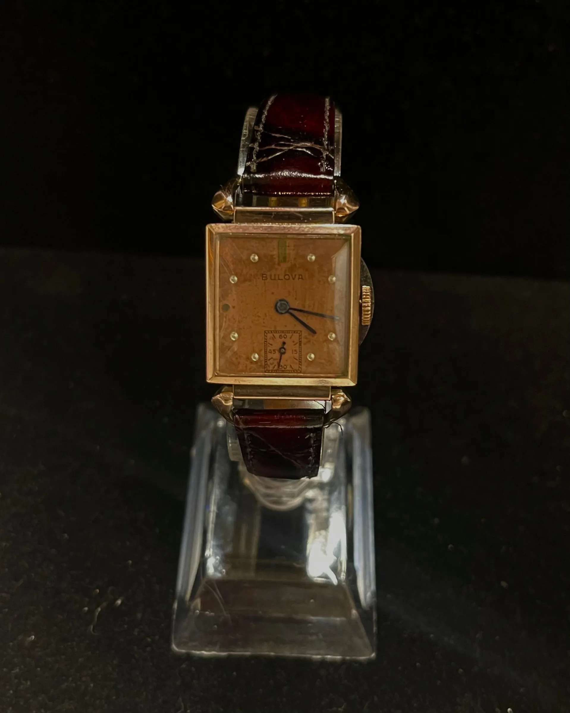Bulova c. 1940´s 14K Rose Gold Unisex Watch With Square Case - $6K APR w / COA!