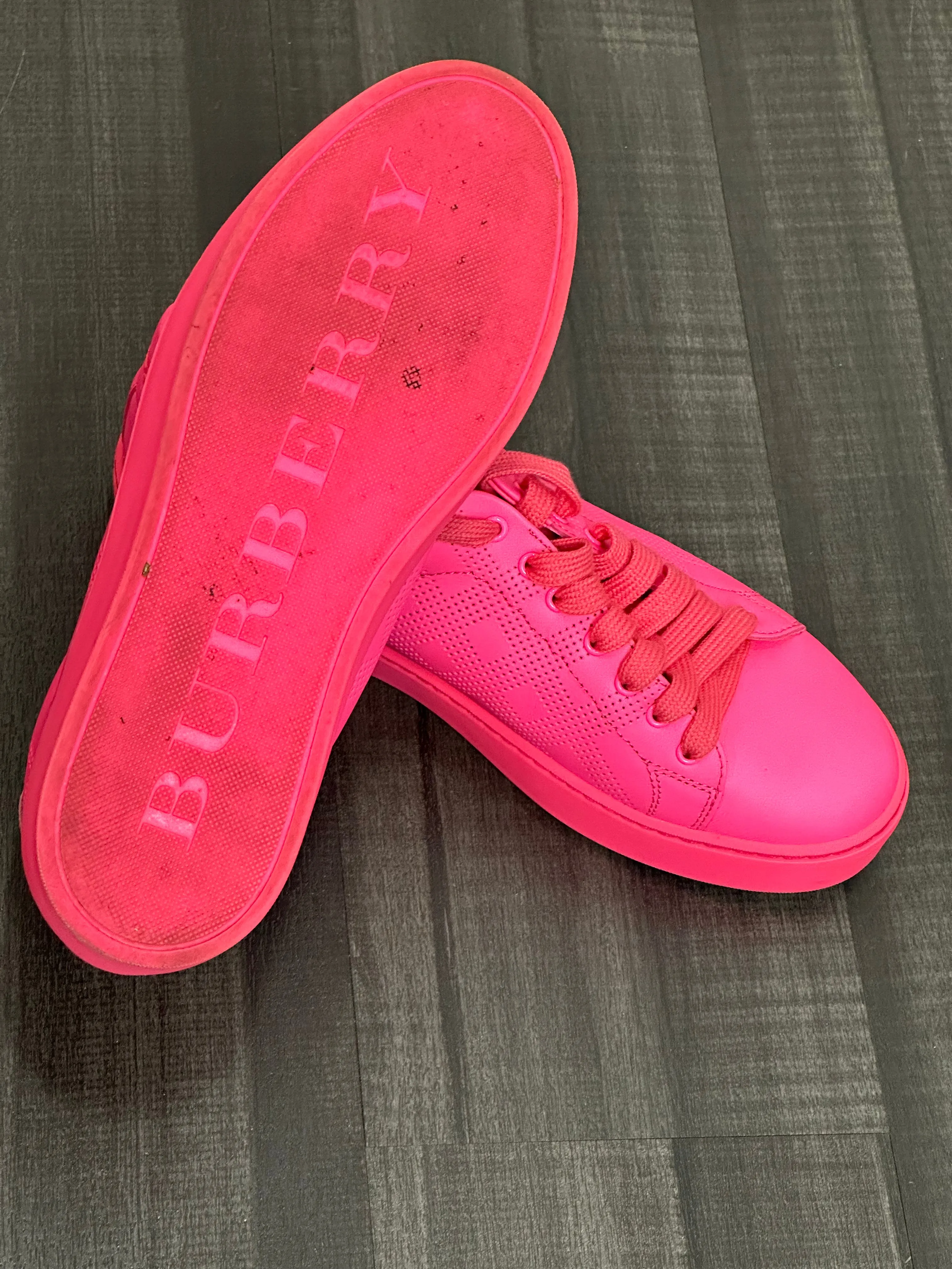 Burberry Hot Pink Perforated Check Leather Women Sneakers - $600 APR w/ CoA !!!