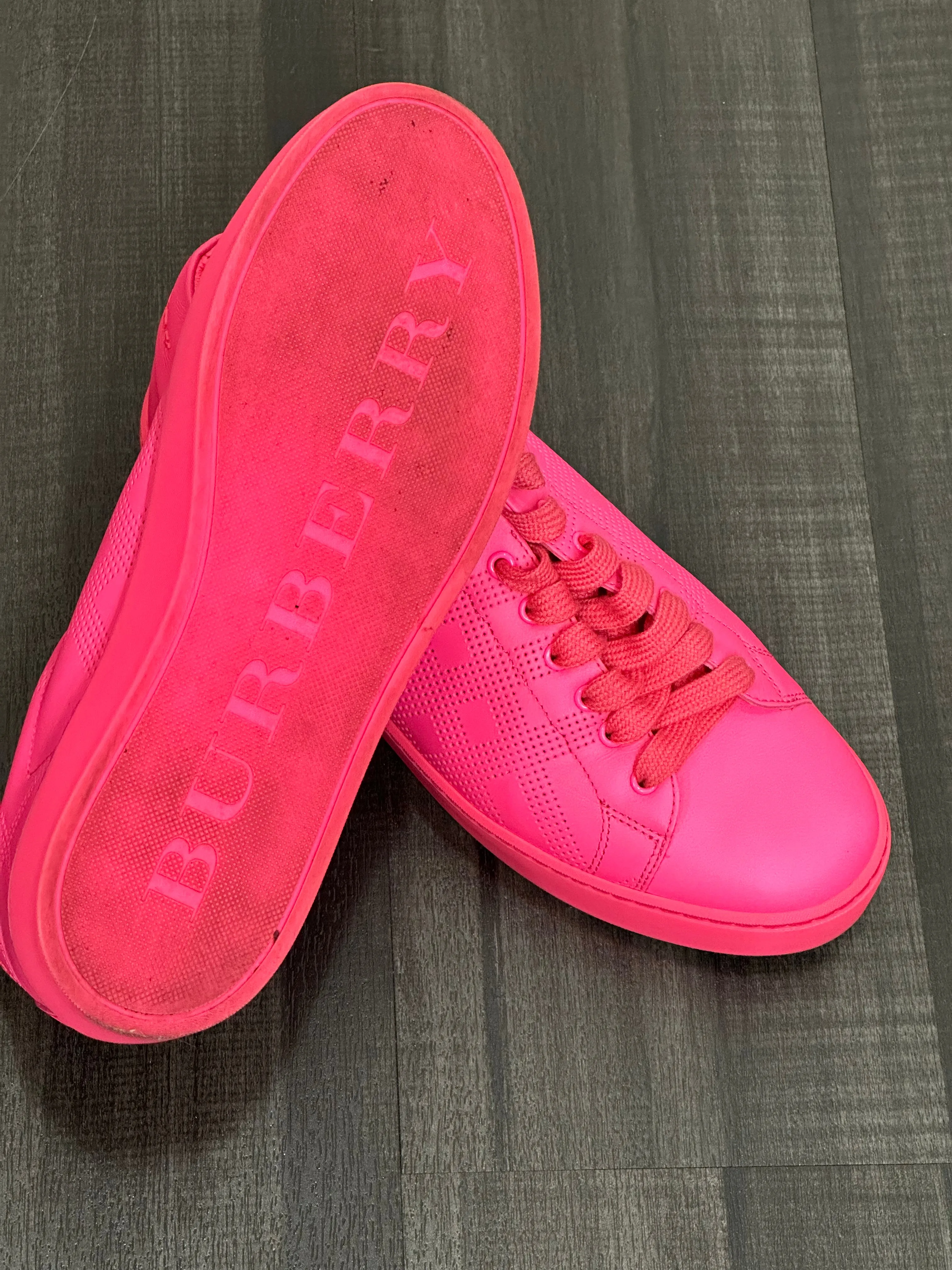 Burberry Hot Pink Perforated Check Leather Women Sneakers - $600 APR w/ CoA !!!