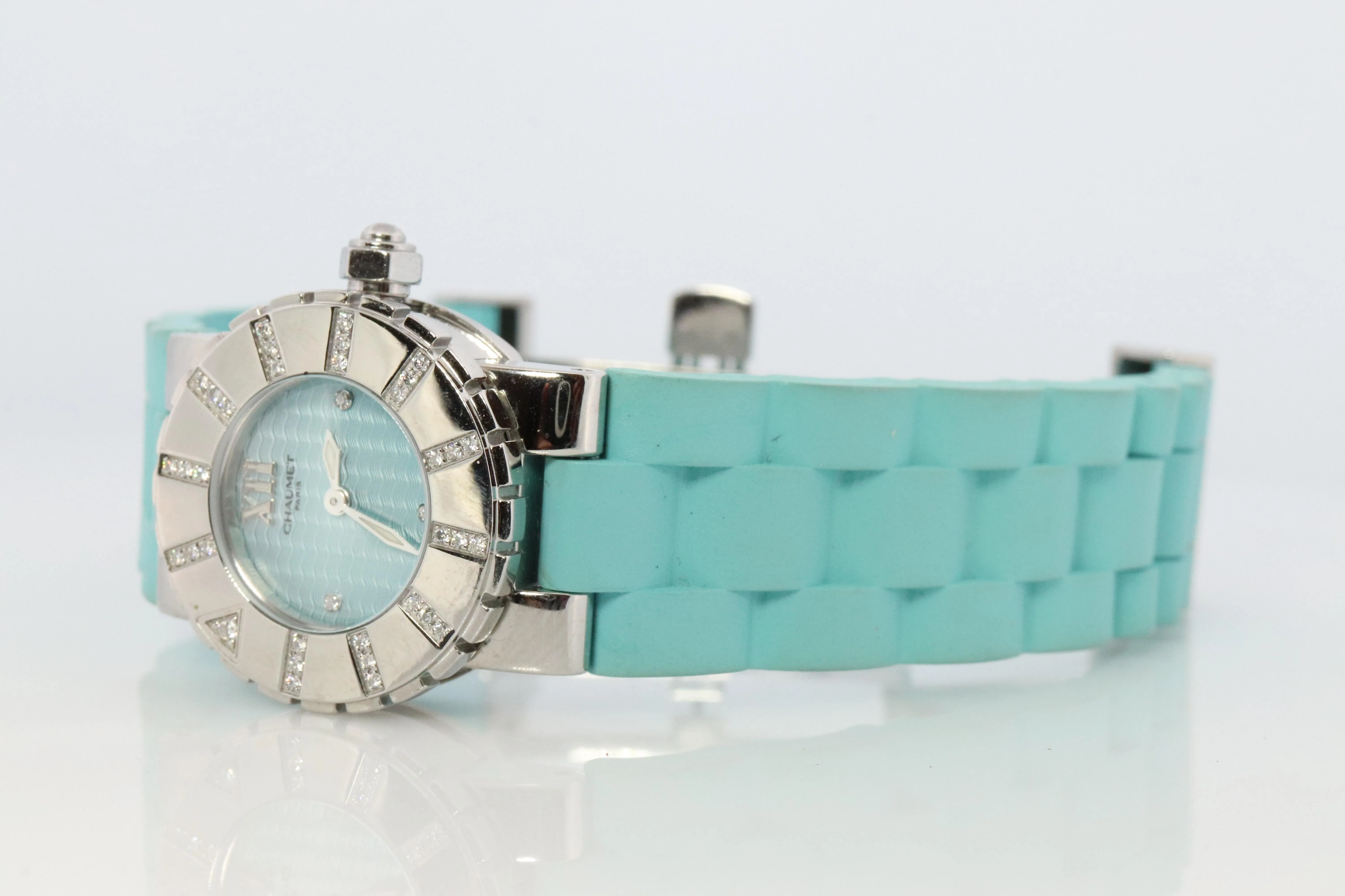 Chaumet Class One Watch. Chaumet 621 Diamond Ladies Wristwatch.