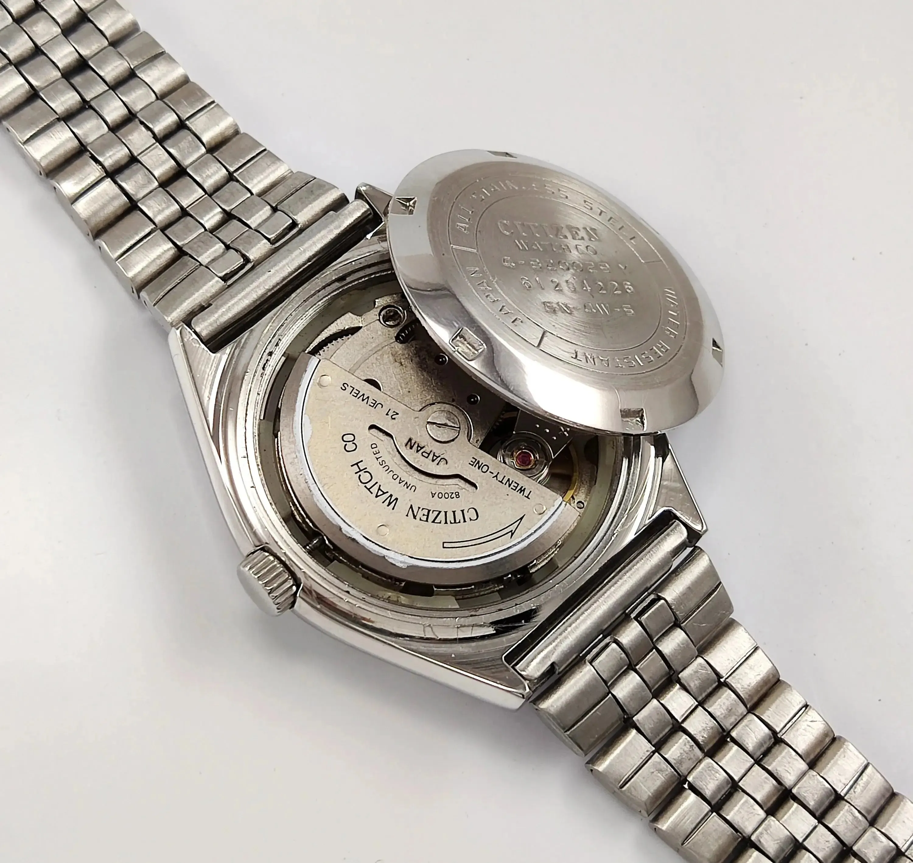 Citizen Cream Dial Automatic 21 Jewels Day Date Men's Watch 8200A