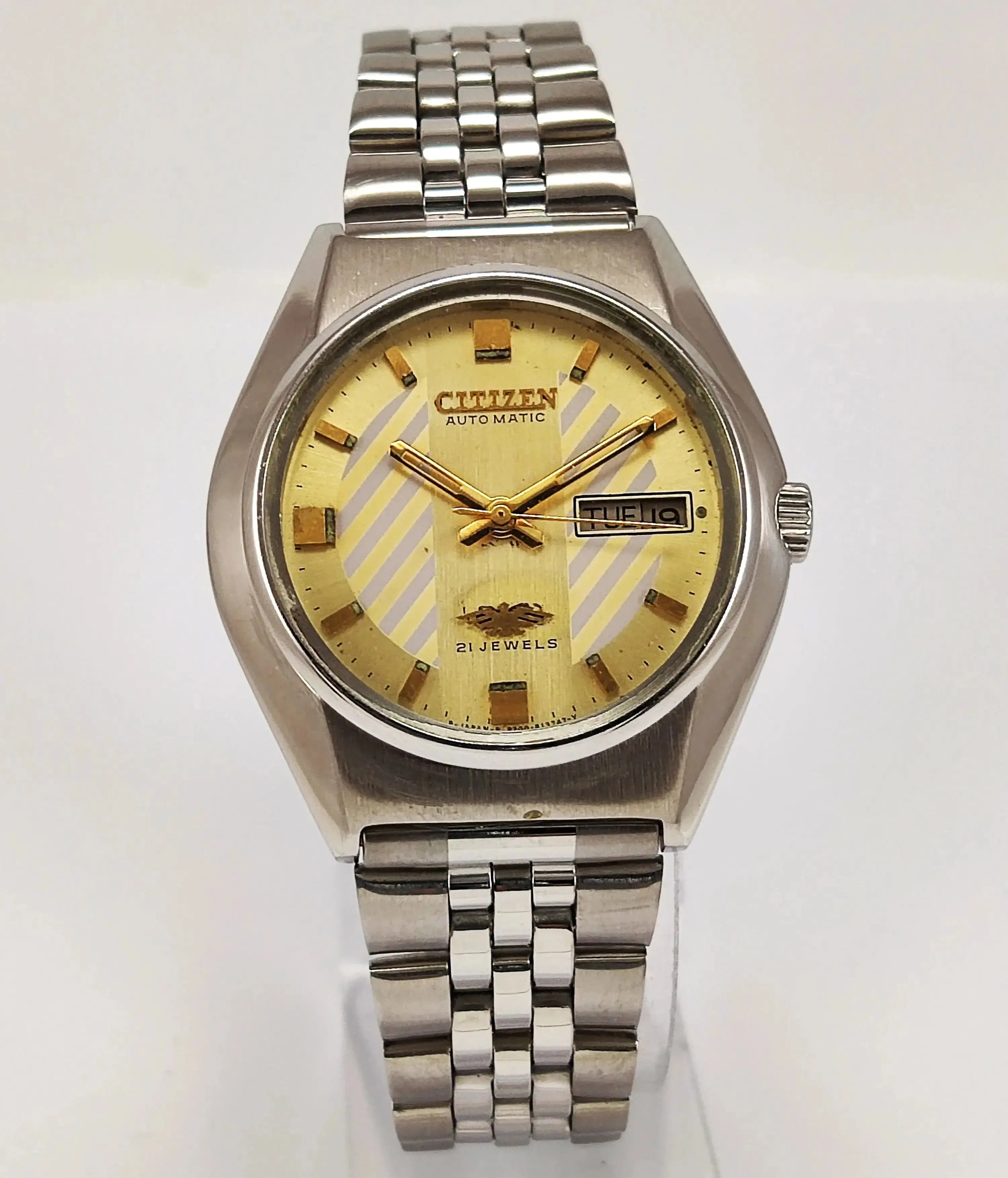 Citizen Cream Dial Automatic 21 Jewels Day Date Men's Watch 8200A