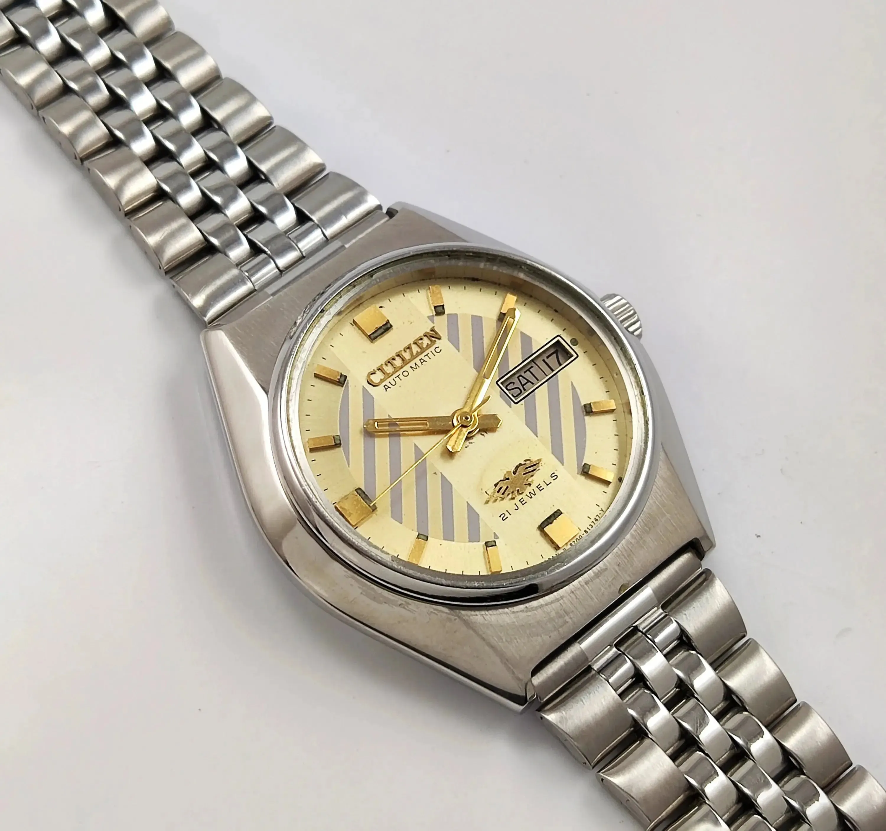 Citizen Cream Dial Automatic 21 Jewels Day Date Men's Watch 8200A