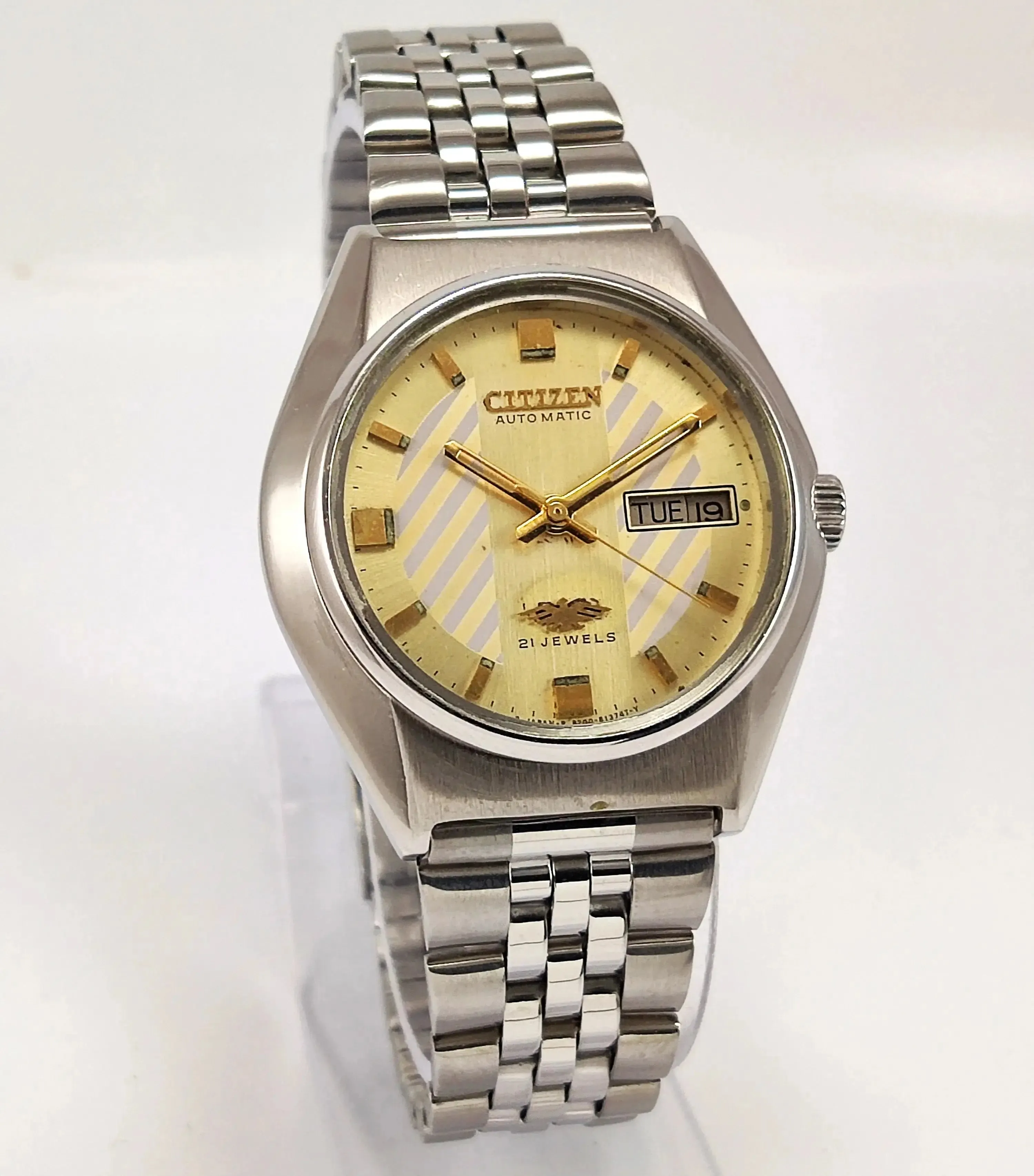 Citizen Cream Dial Automatic 21 Jewels Day Date Men's Watch 8200A