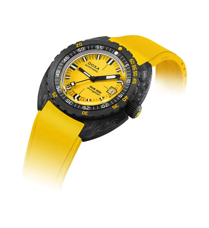 DOXA Sub 300 Carbon Divingstar Yellow - 822.70.361.31