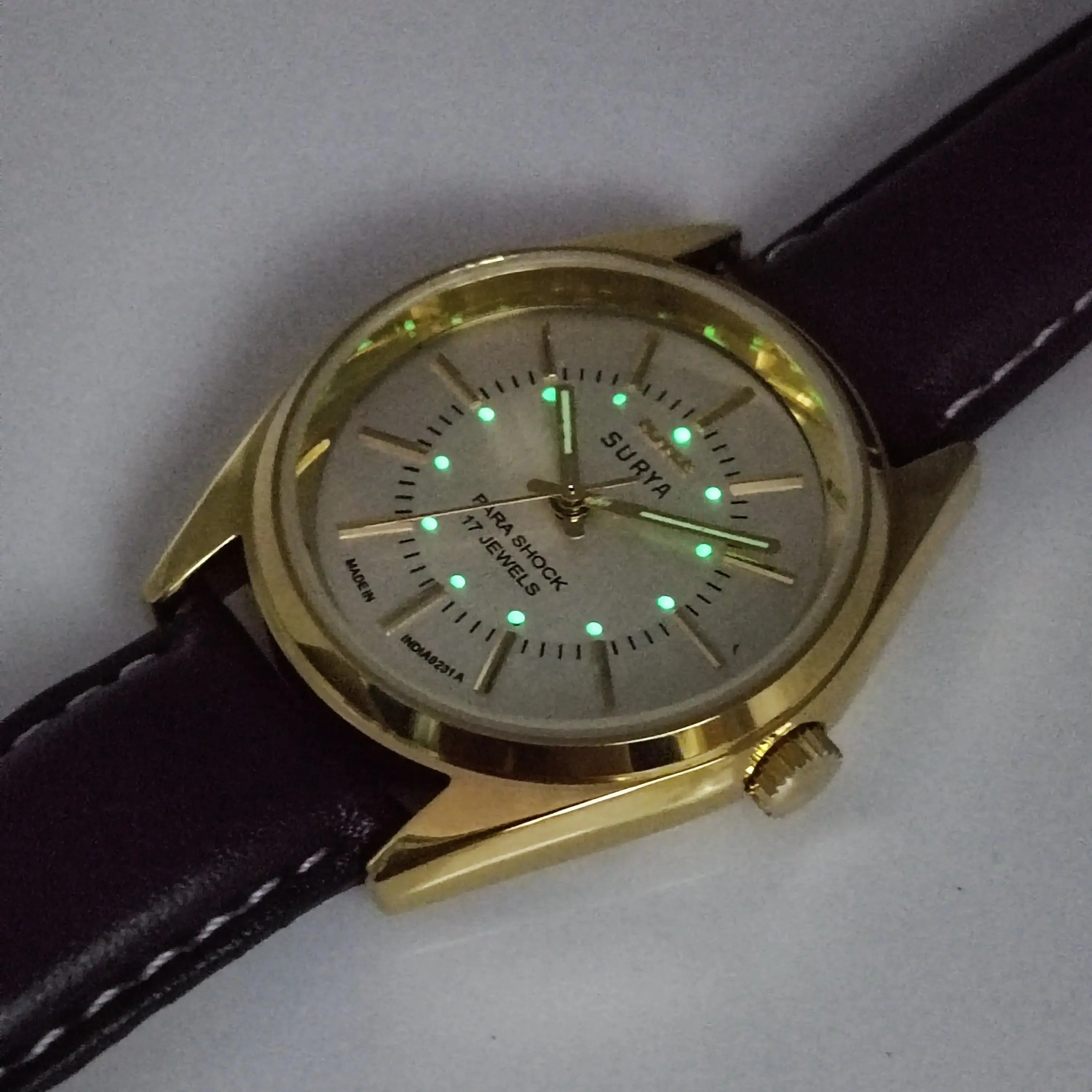HMT Surya Para Shock 17 Jewels Silver Dial Transparent Back Mechanical Hand winding Men's Wrist Watch