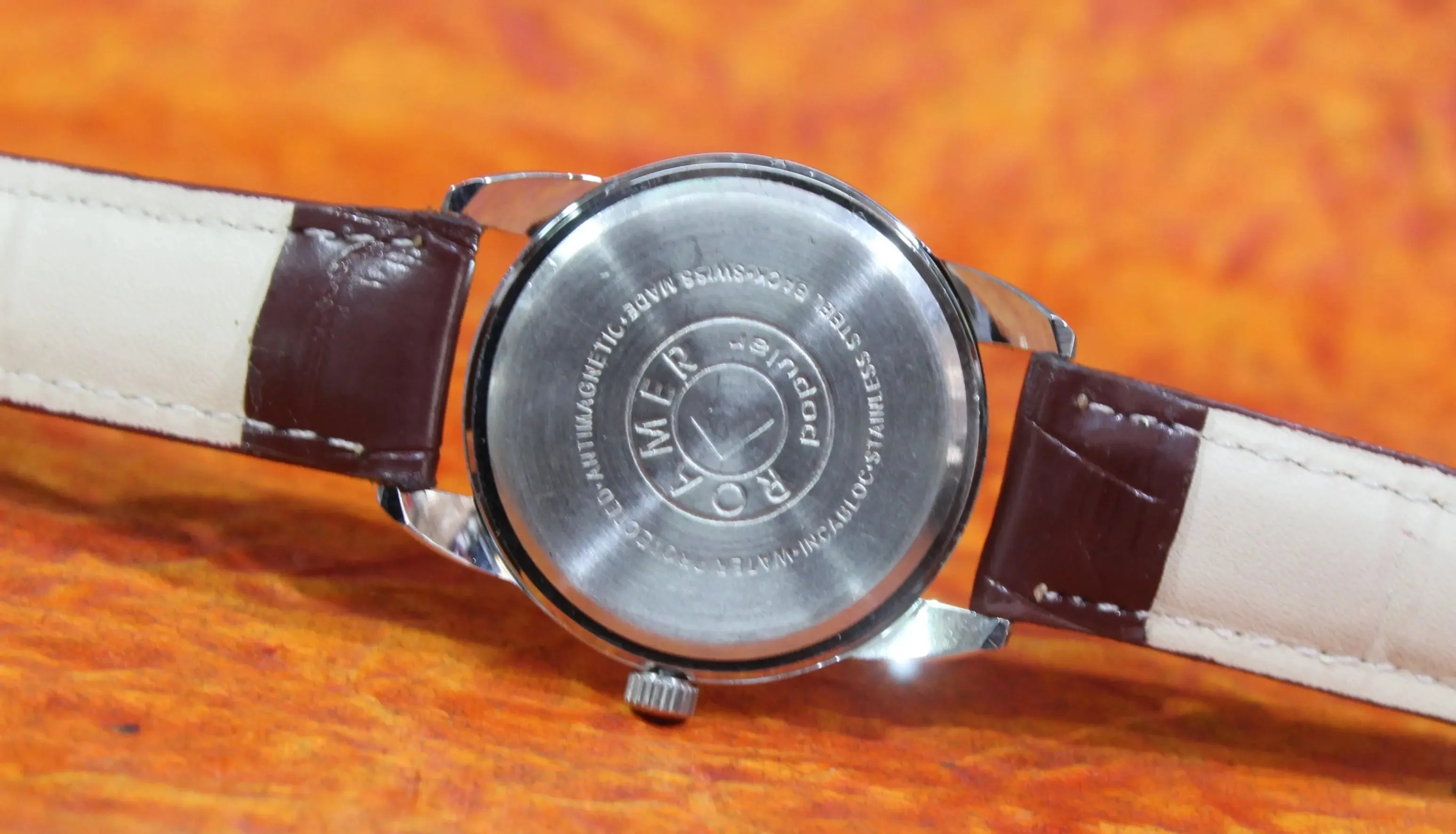 Roamer Vintage Wristwatch ST96 17 Jewels Mechanical Hand Wind Swiss Made