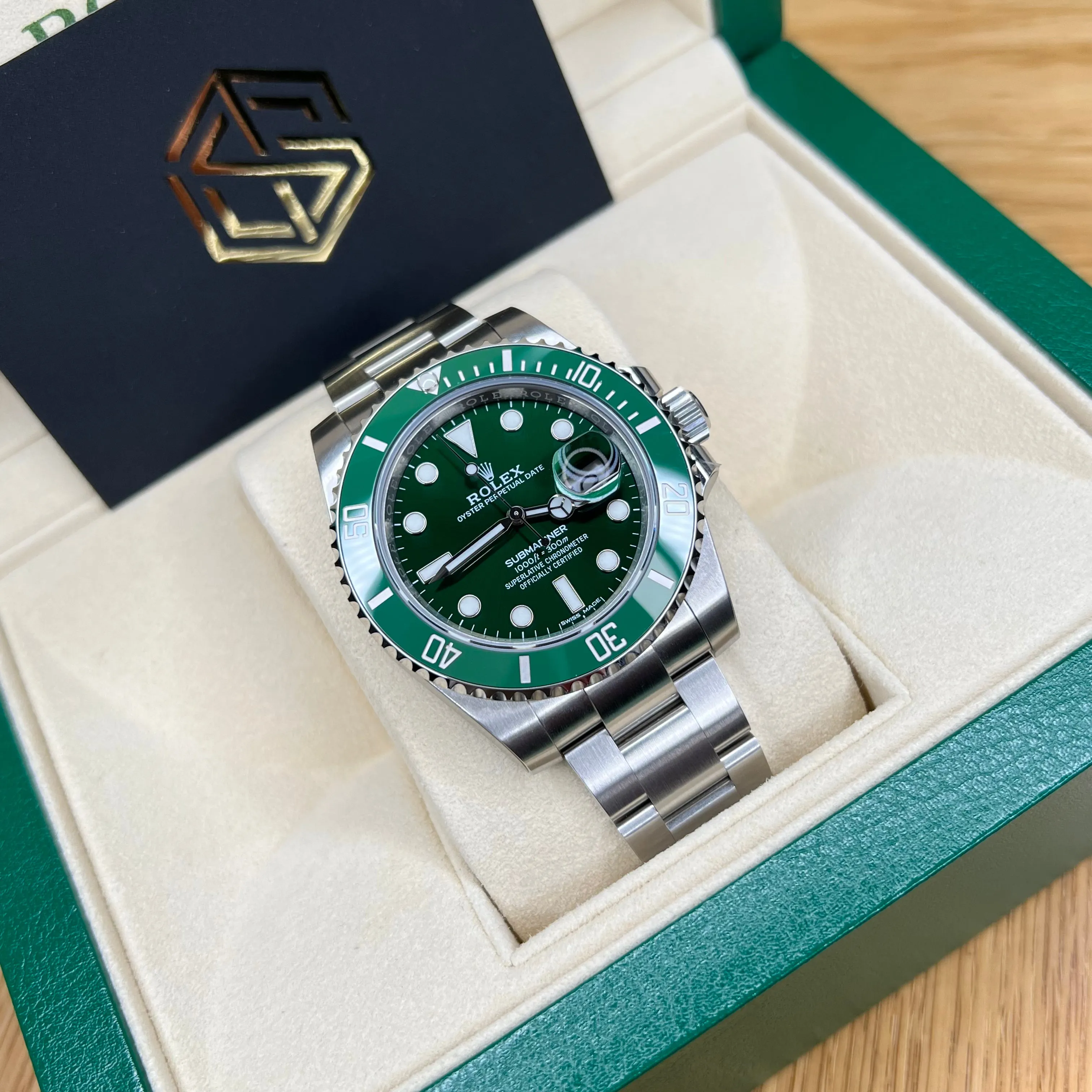 Rolex 116610LV Full Stickers Submariner Date "Hulk" 2017 UK Full Set Watch