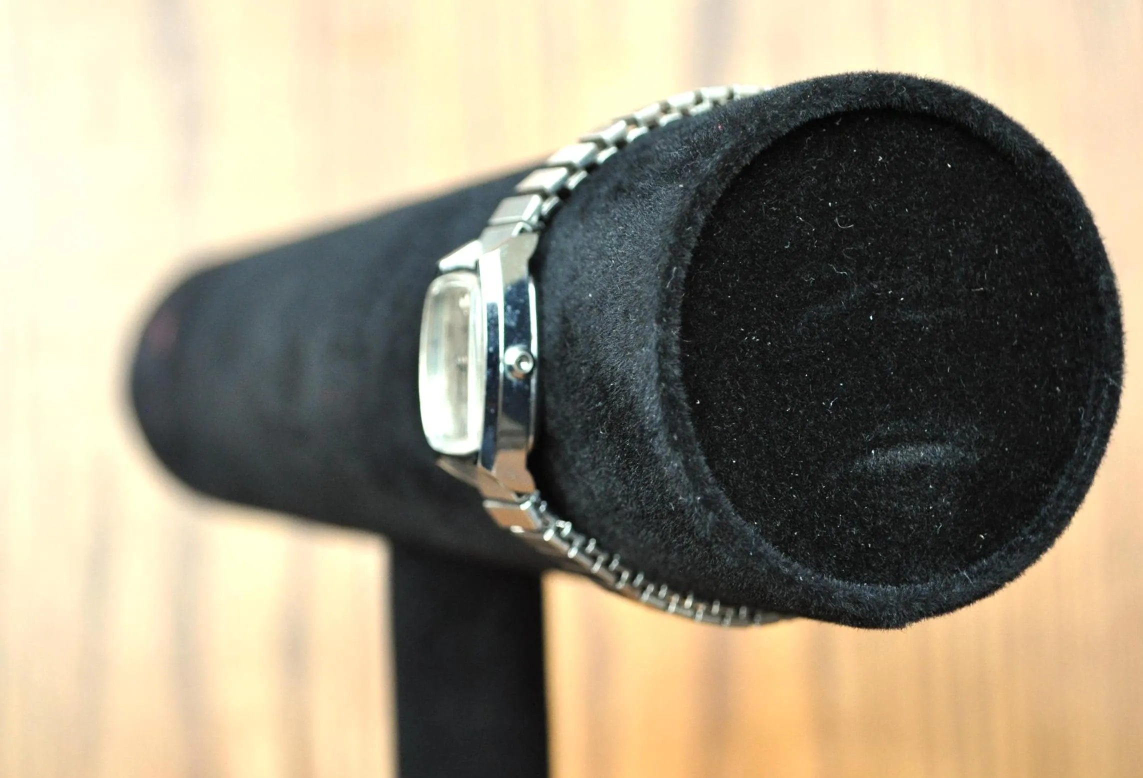 Vintage Timex Ladies Quartz Watch - Expansion Stretch Band - Timex Ladies Watch - New Battery, Not Working!